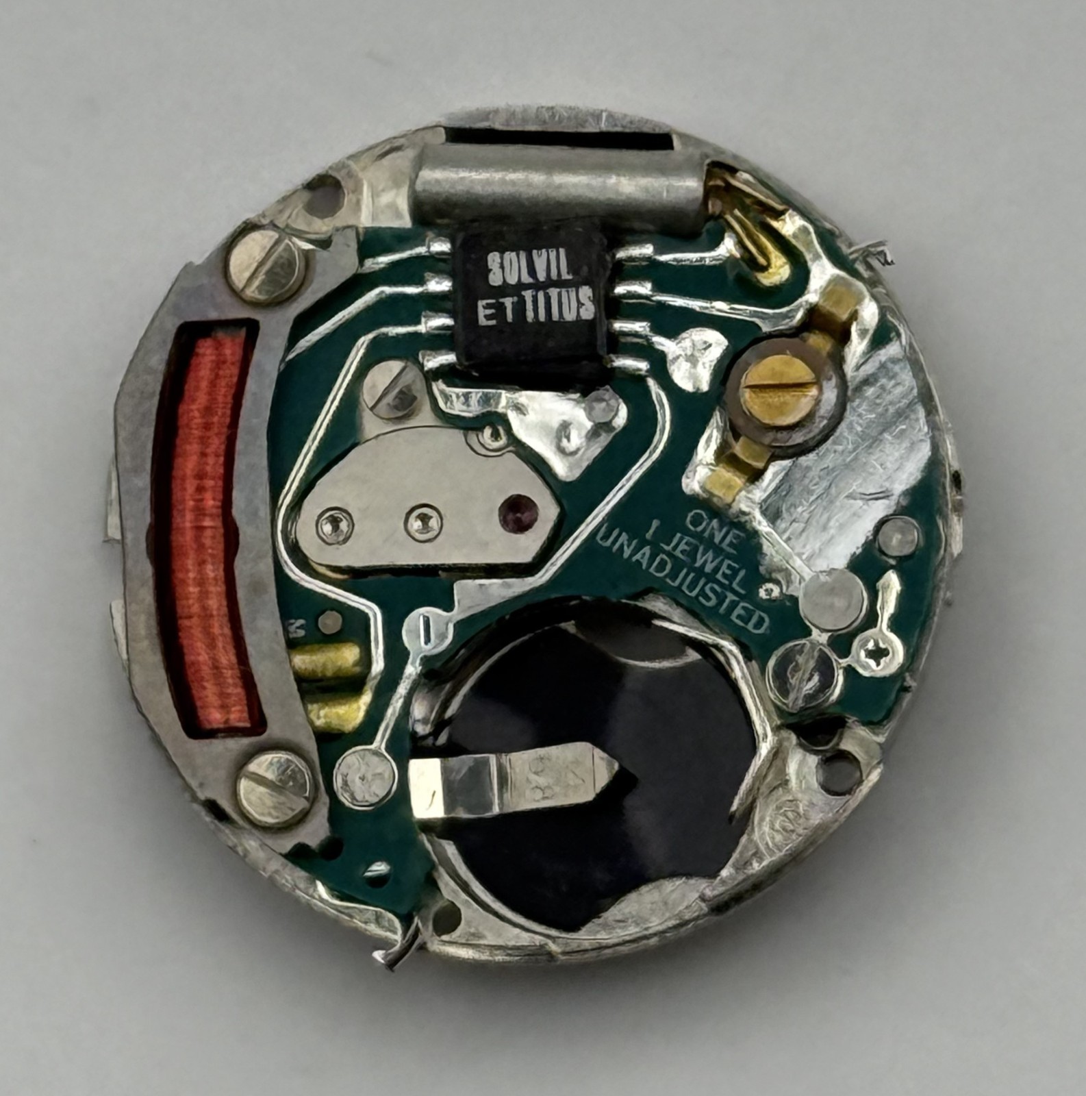 ETA 556.115 Watch Movement Running Quartz Solvil et Titus Parts Repair 17.4mm