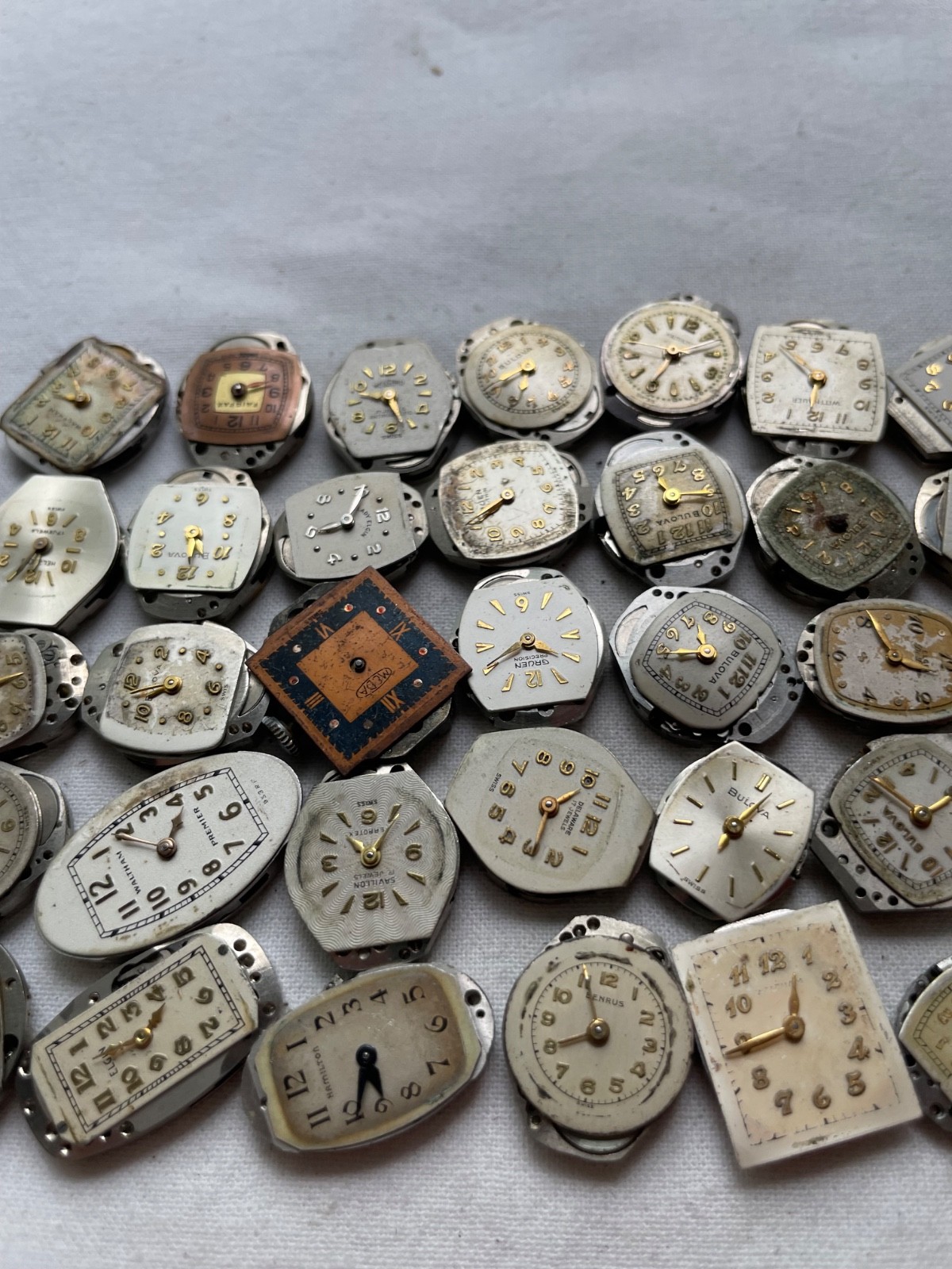 40 movement for USA ladies watches AS IS – Elgin Bulova Waltham Gruen etc.