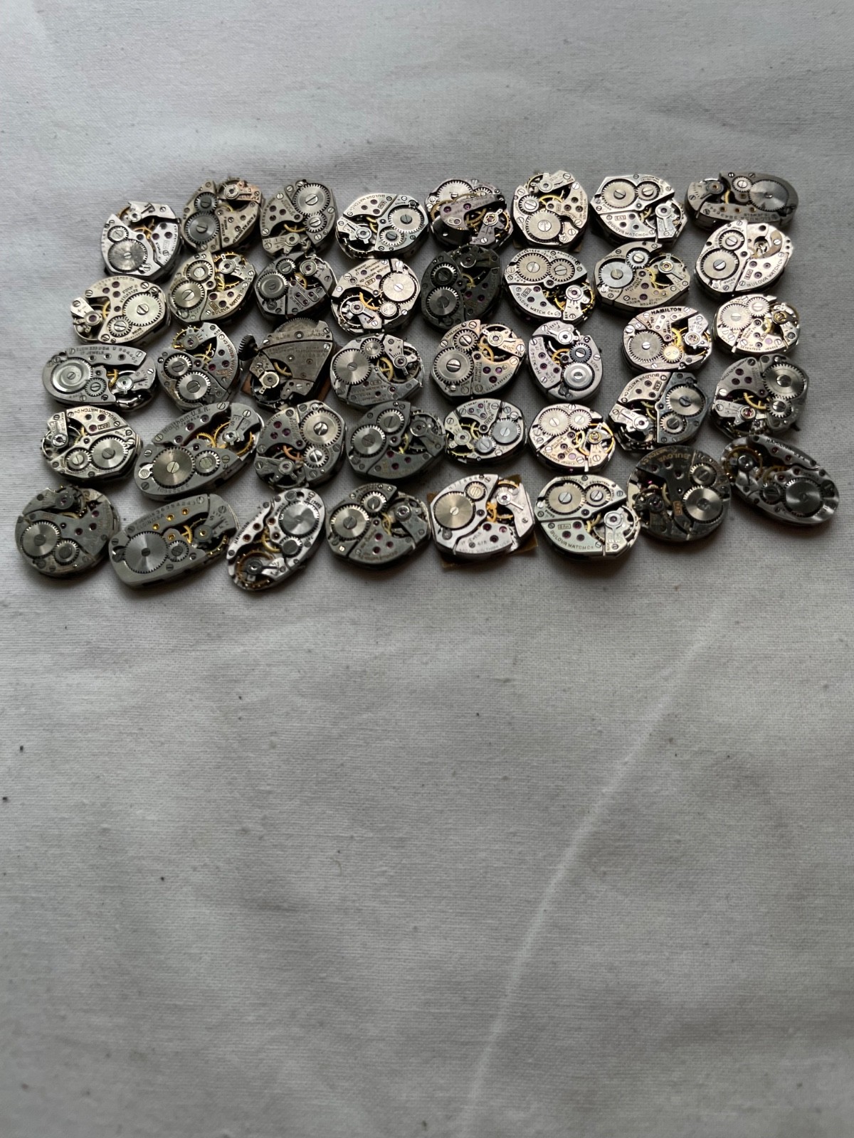 40 movement for USA ladies watches AS IS – Elgin Bulova Waltham Gruen etc.