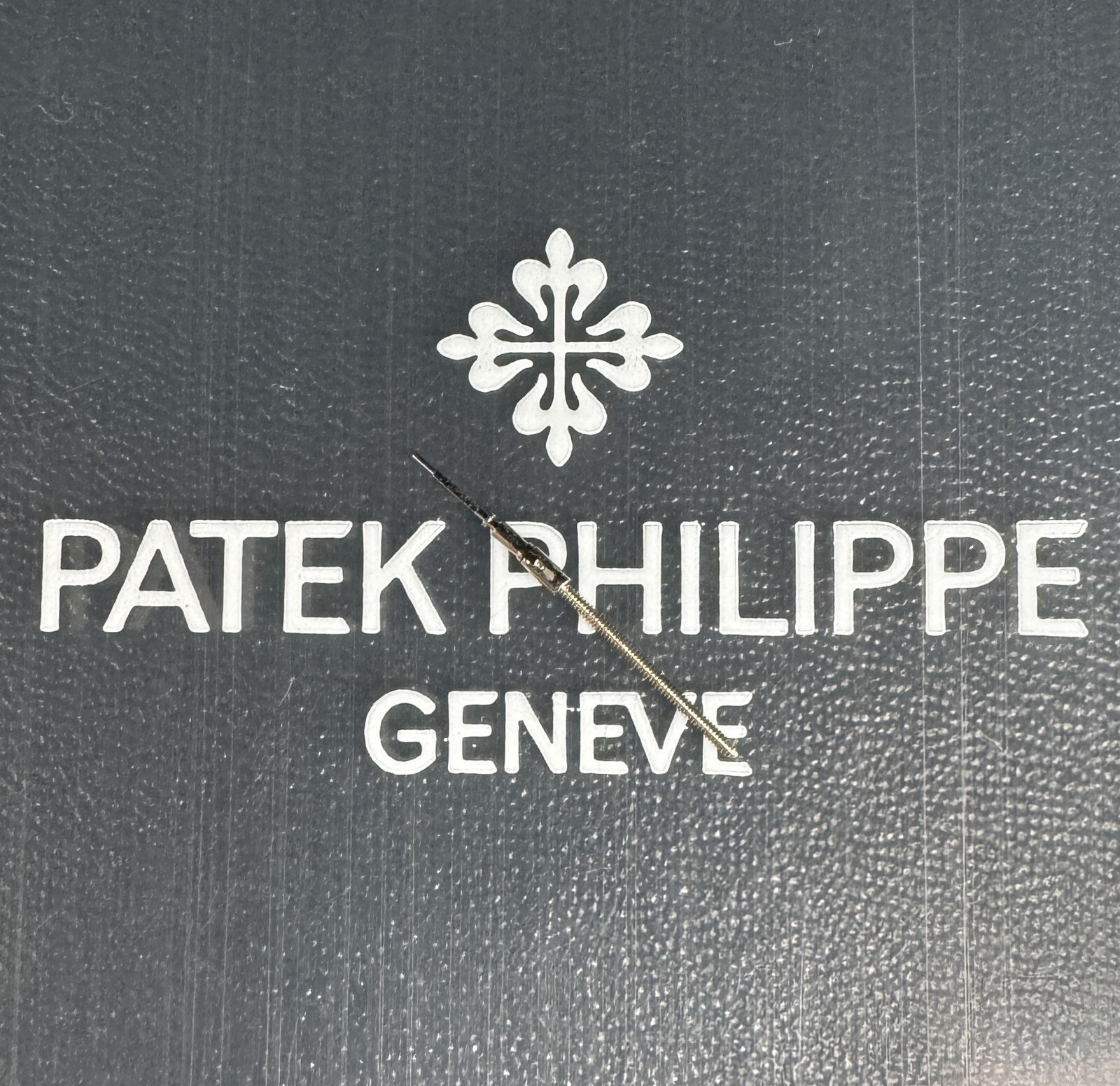 Genuine Patek Philippe Watch Movement Caliber 310 SC Part 404 Male/Female Stem 1