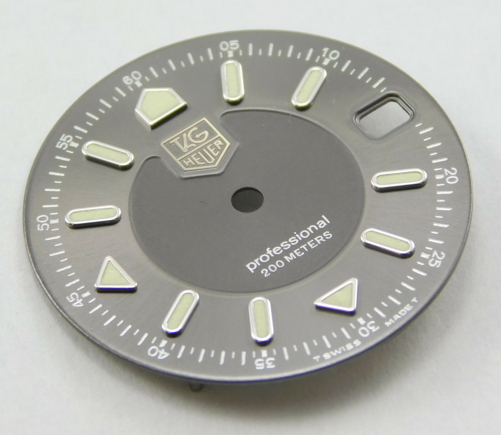 Tag Heuer 6000 Midsize Shiny Grey Dial WH1212 HX0459 24MM New