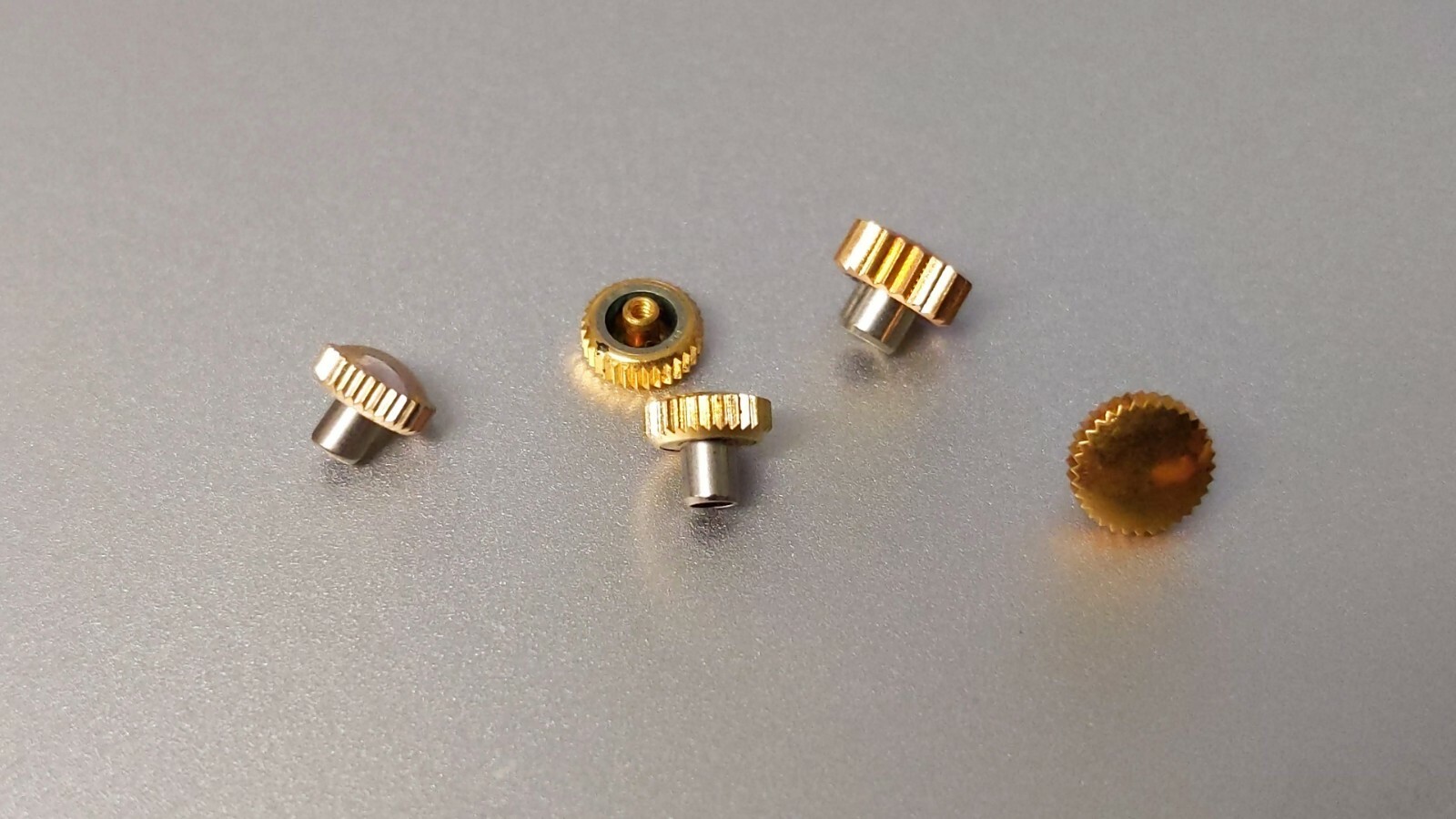 SUN CROWNS WHITE/YELLOW/ROSE: 5 Mixed crowns for 1 price (sizes 4.4mm, 4.5mm, 4.