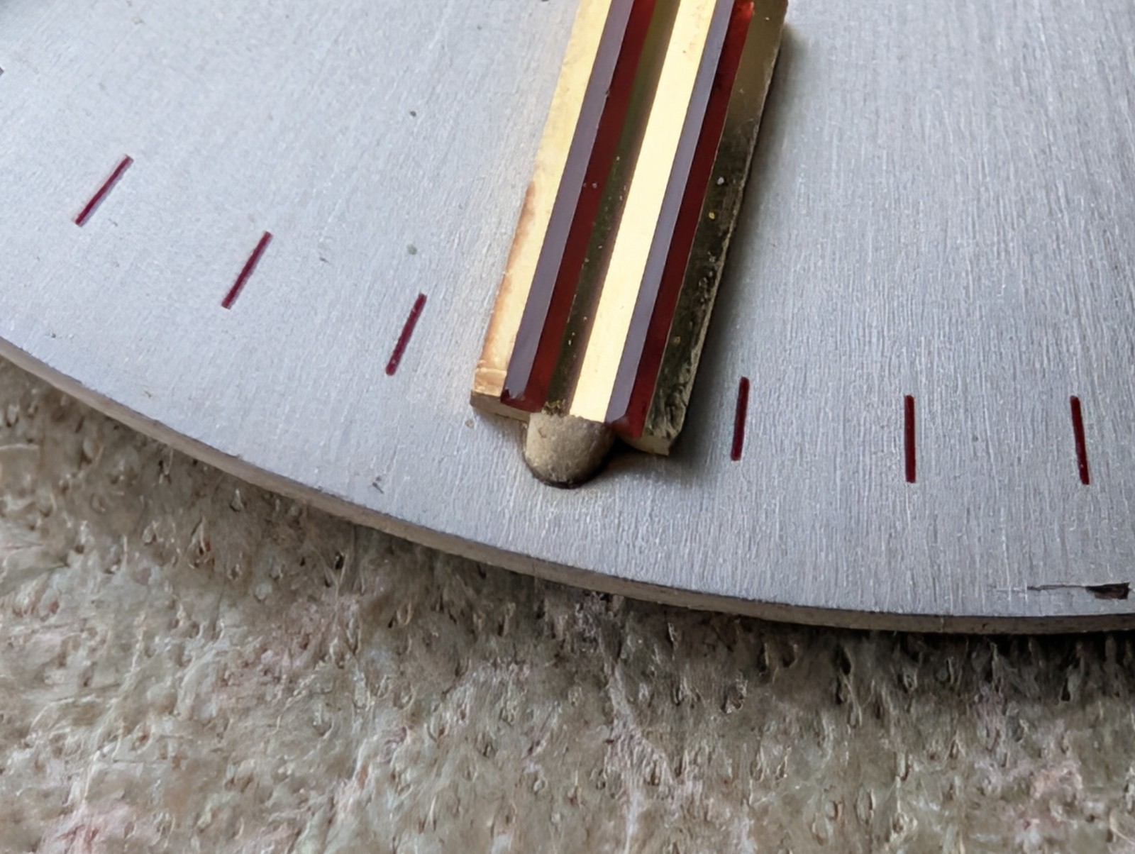 Vintage 1970’s Bulova Accutron Gold-Accented Silvery Champagne DIAL ONLY – 28 mm