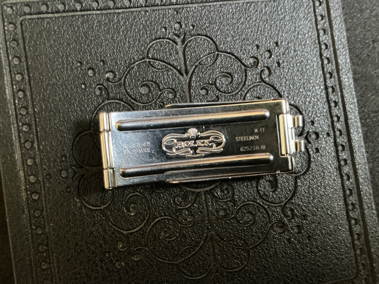Authentic Rolex 1995 62523H 18 W11 Clasp For Rolex 16233 36MM Jubliee Bracelet