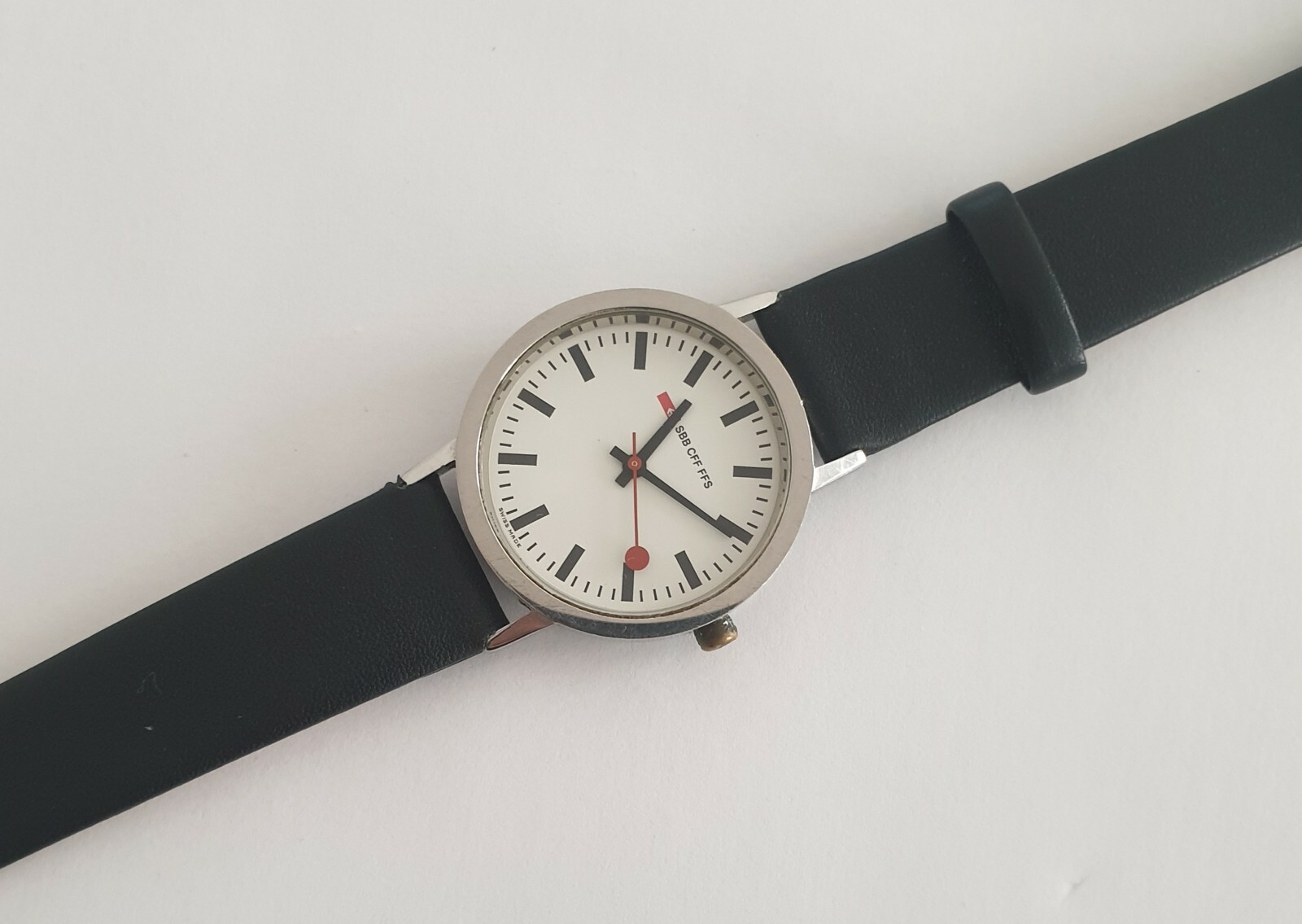 Mondaine SBB CFF FFS Watch M7606764 – Swiss Made