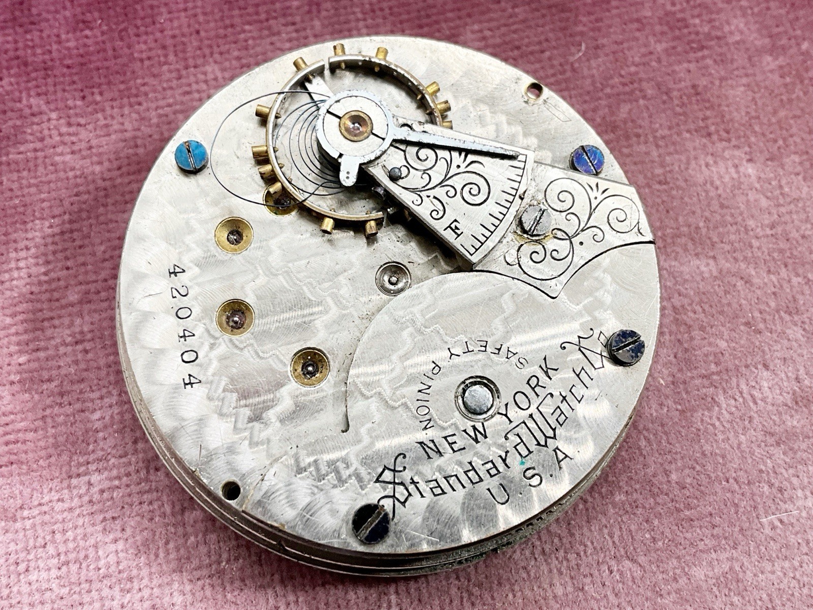 Antique New York Standard Pocket Watch Movement 43.5mm AS IS Parts/Repair