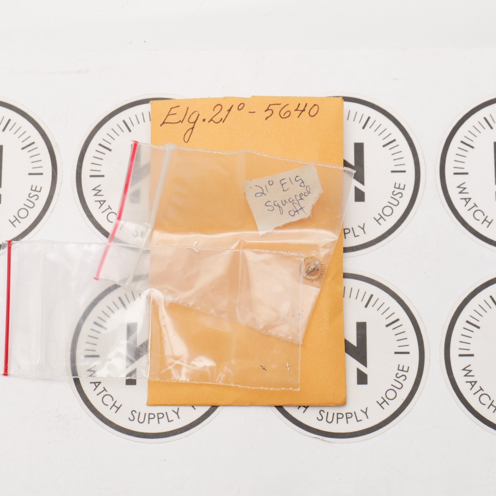 Vintage Elgin 21/0 – 5640 Watchmakers Watch Spare Parts Lot Pre-Owned (G17D2)