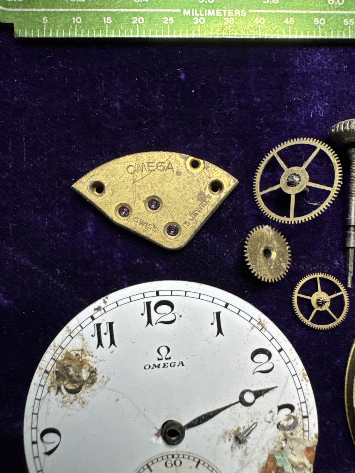 OMEGA Pocket Watch Project 15 Jewels Model 38.5LT1 for Parts Repair