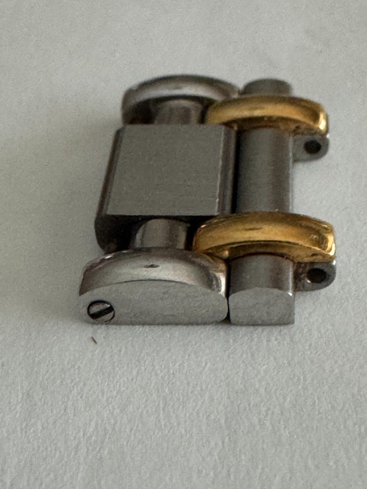 18MM CONCORD SARATOGA WRISTWATCH 18KY GOLD AND STAINLESS STEEL LINK