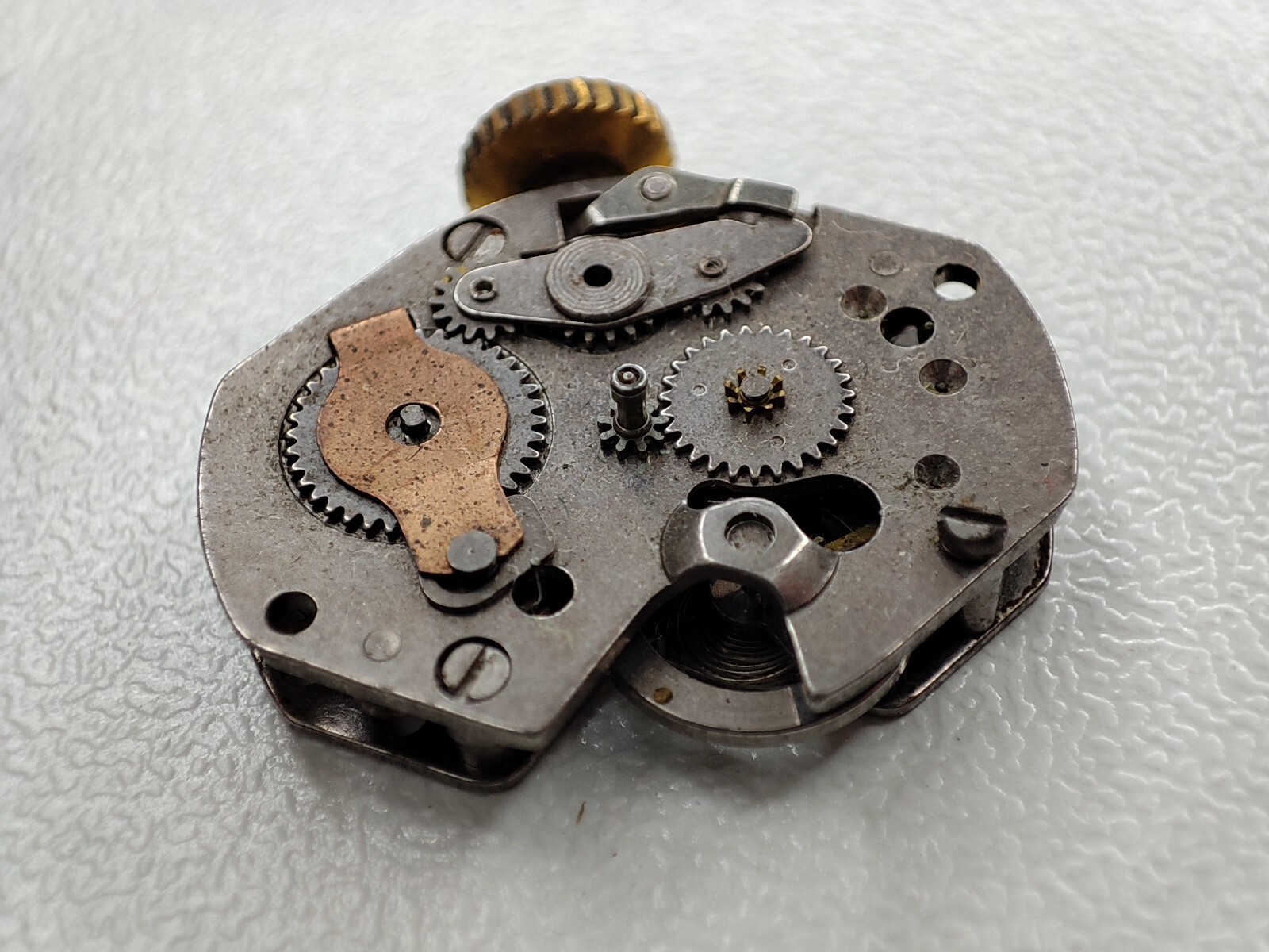 Watch movement great britain 46N – 18.2 mm – for parts and spares