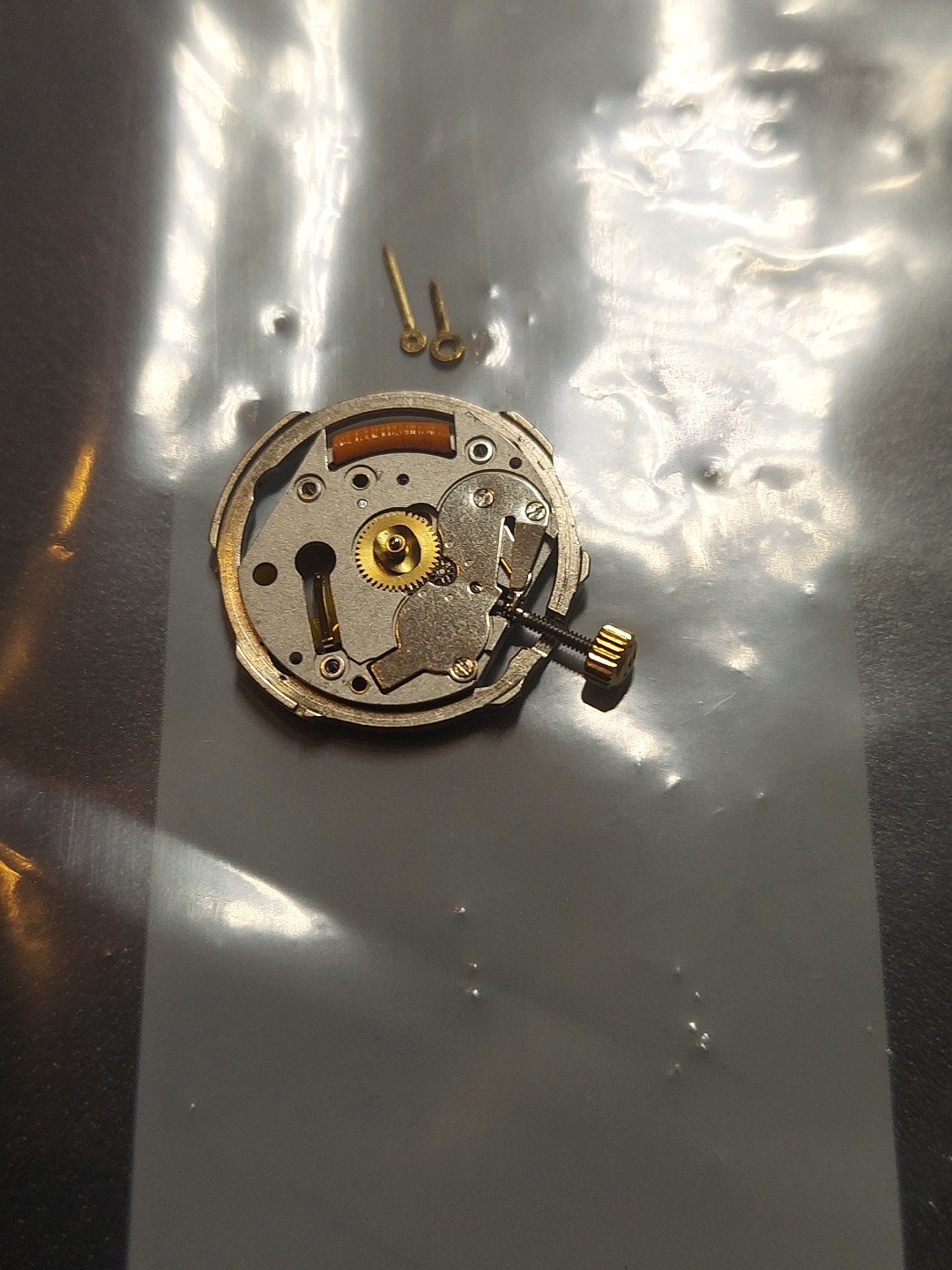 Cartier W. Movement Cal 057 Men’s- Women’s 100% Original And Authentic Quartz