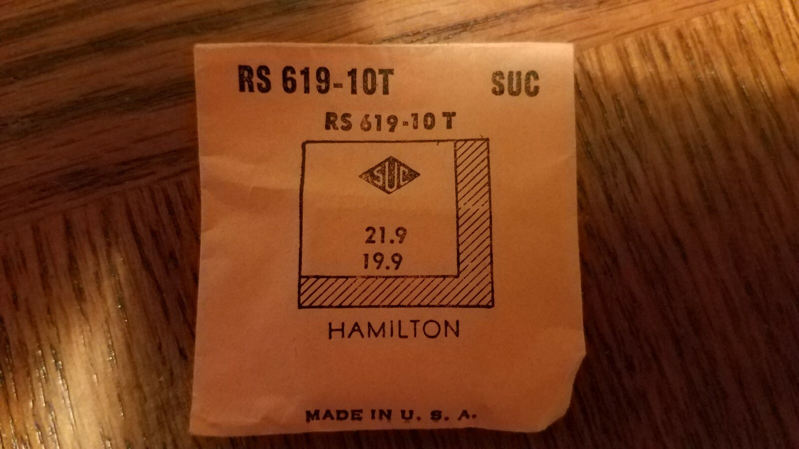 HAMILTON WATCH CRYSTALS NOS – SUC BRAND many varieties (RA to RMC) page 1 0f 5