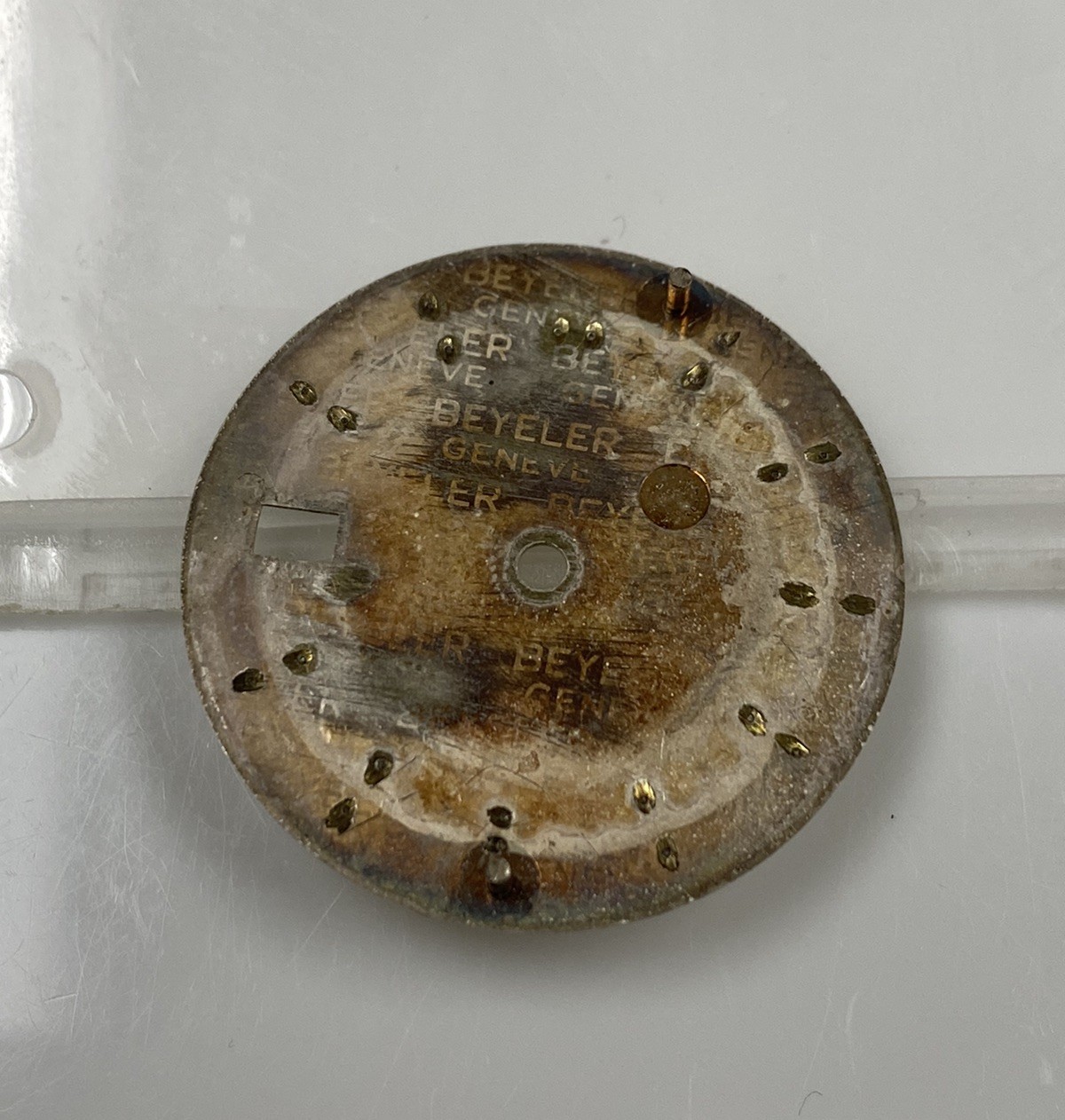 Genuine Rolex 34mm Oyster Perpetual Date 1500 1501 Cal 1570 Silver Linen Dial