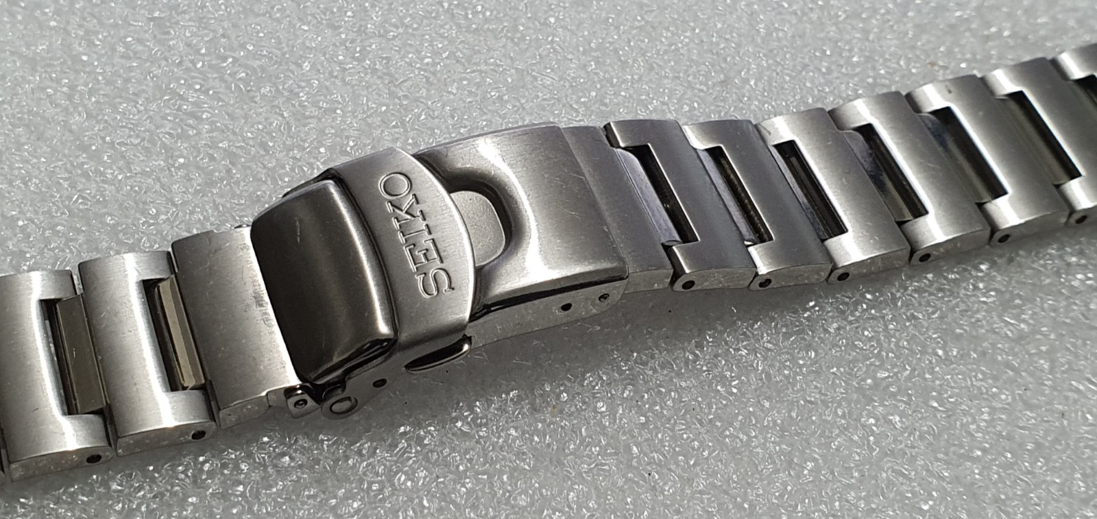 Seiko Chronograph 7T32-6J60 Stainless Steel Bracelet Genuine 18mm