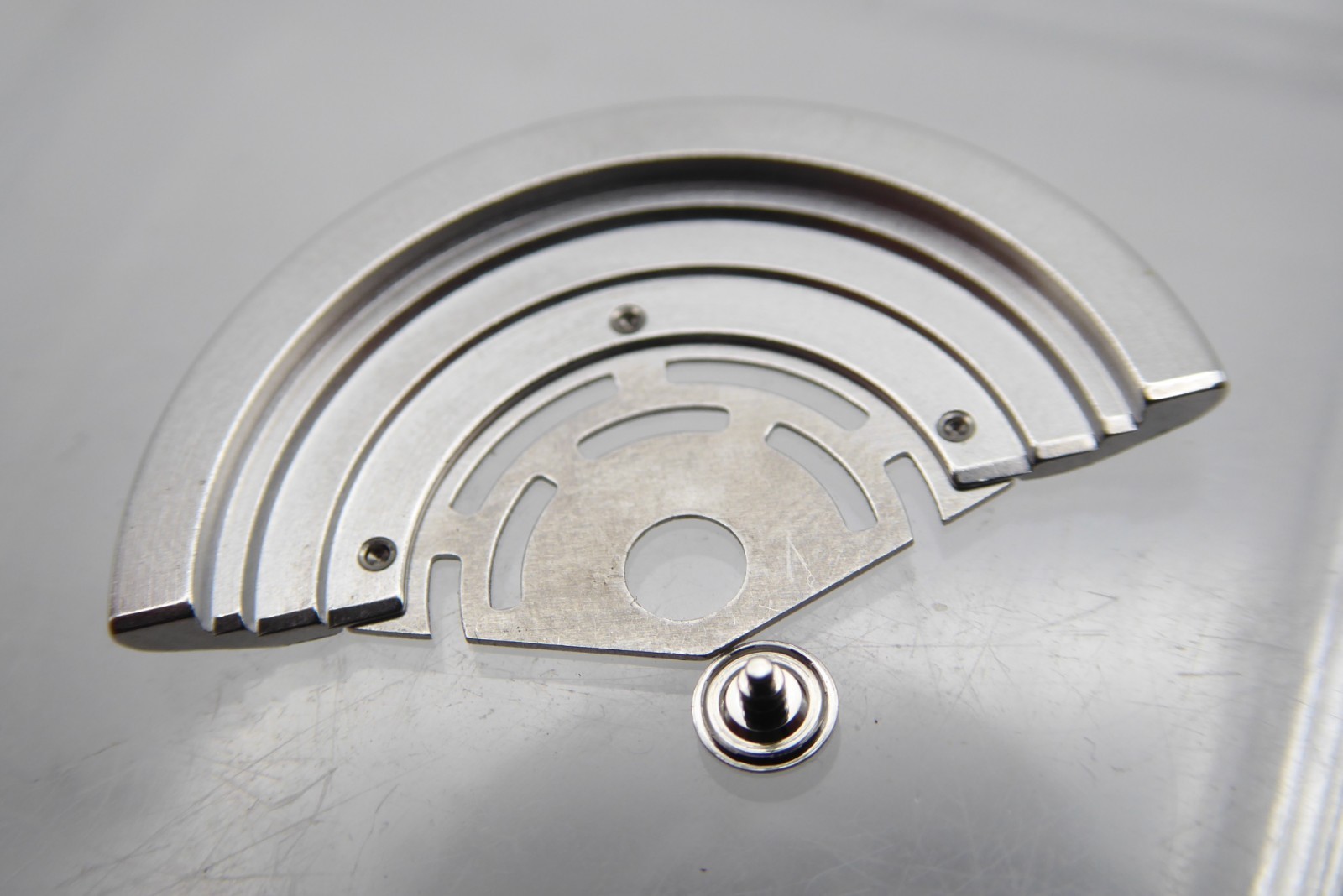 Rolex Oscillating weight rotor with axle 3135-570