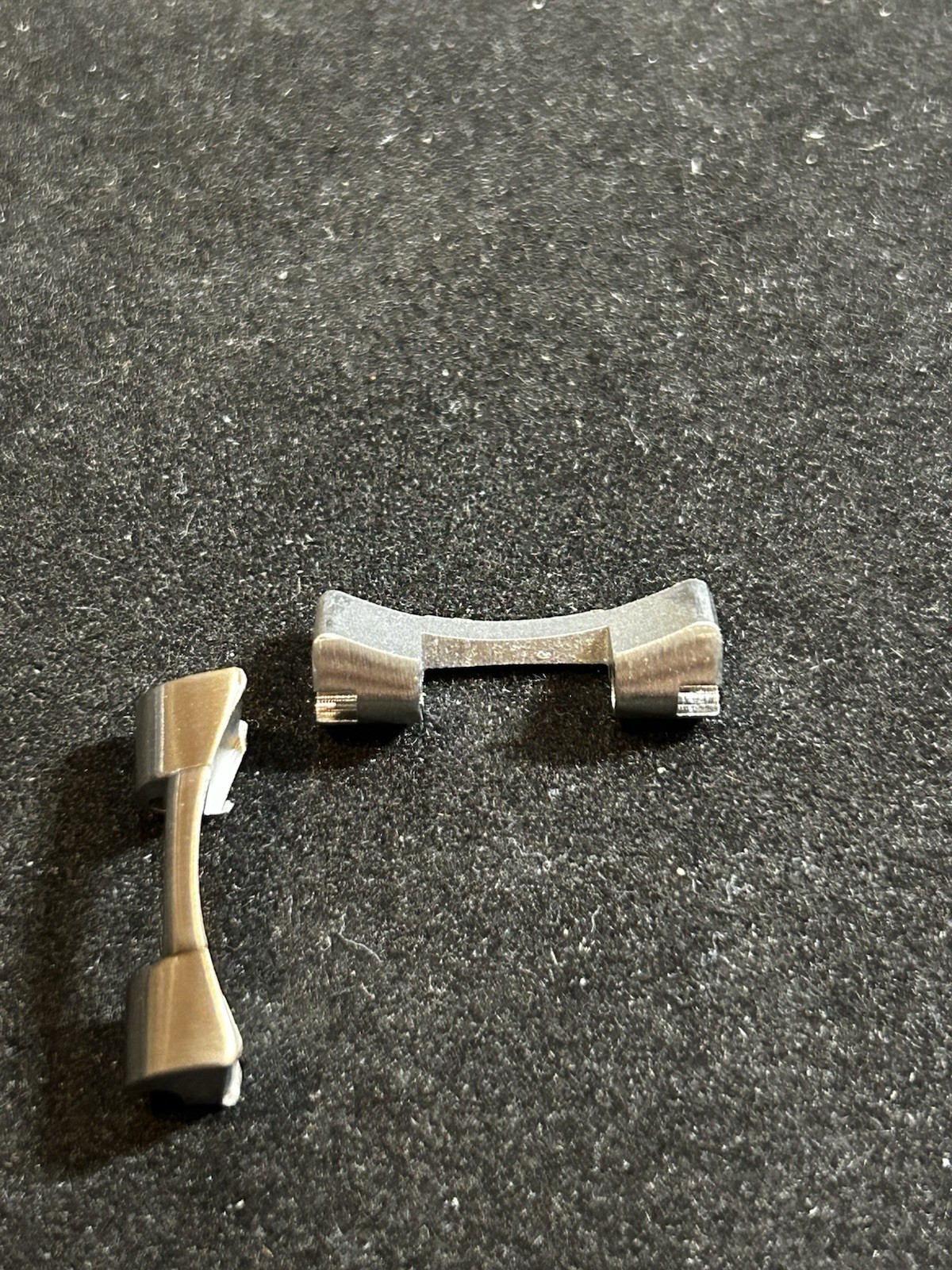 Tag Heuer Aquaracer 300M WAY201A-0 Bracelet End Links 21.5mm