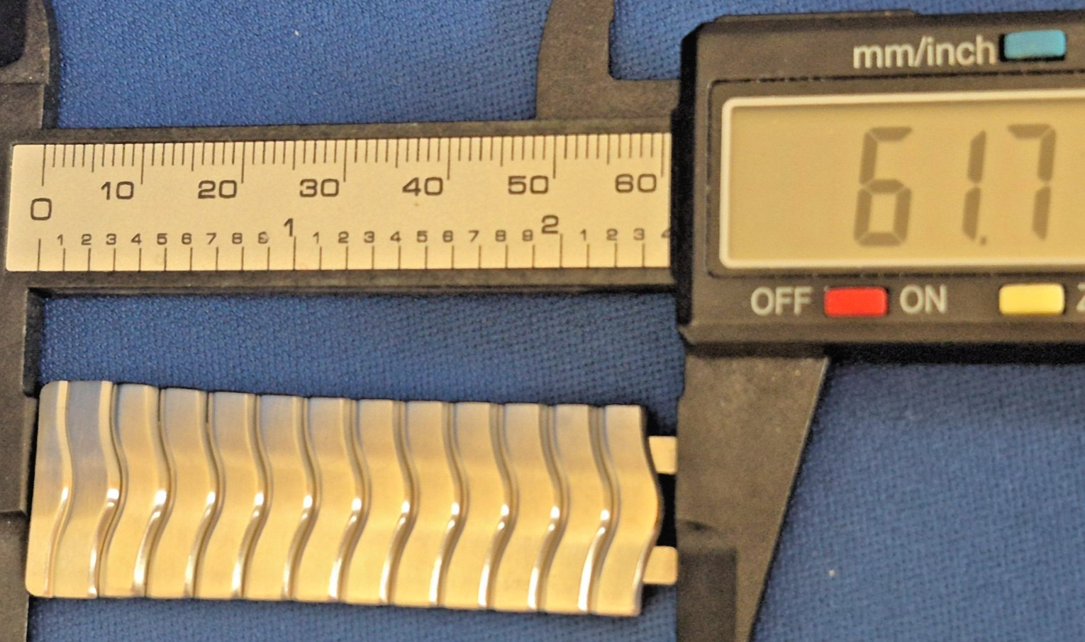 EBEL Classic Wave 11 Link Steel Segment & End piece band found on 21mm lug cases