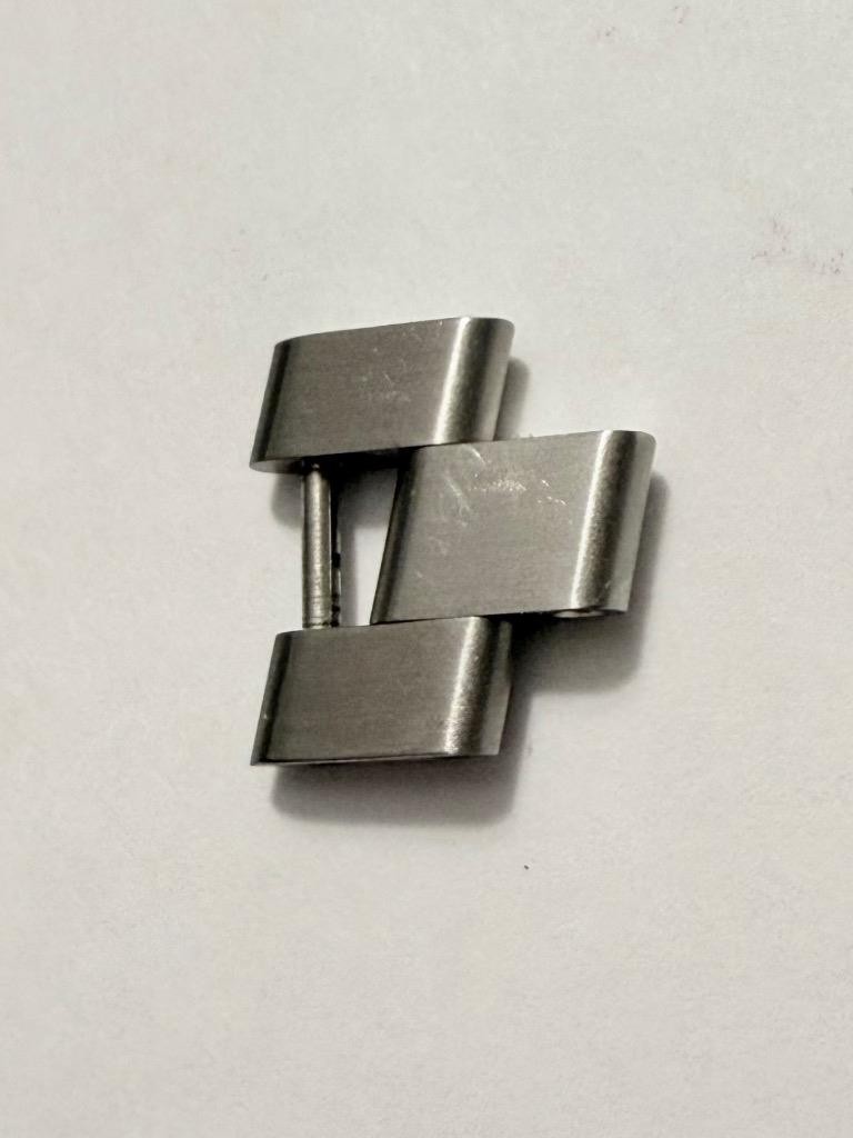 Authentic Breitling 16mm Stainless Steel Link for Men’s Colt Ocean