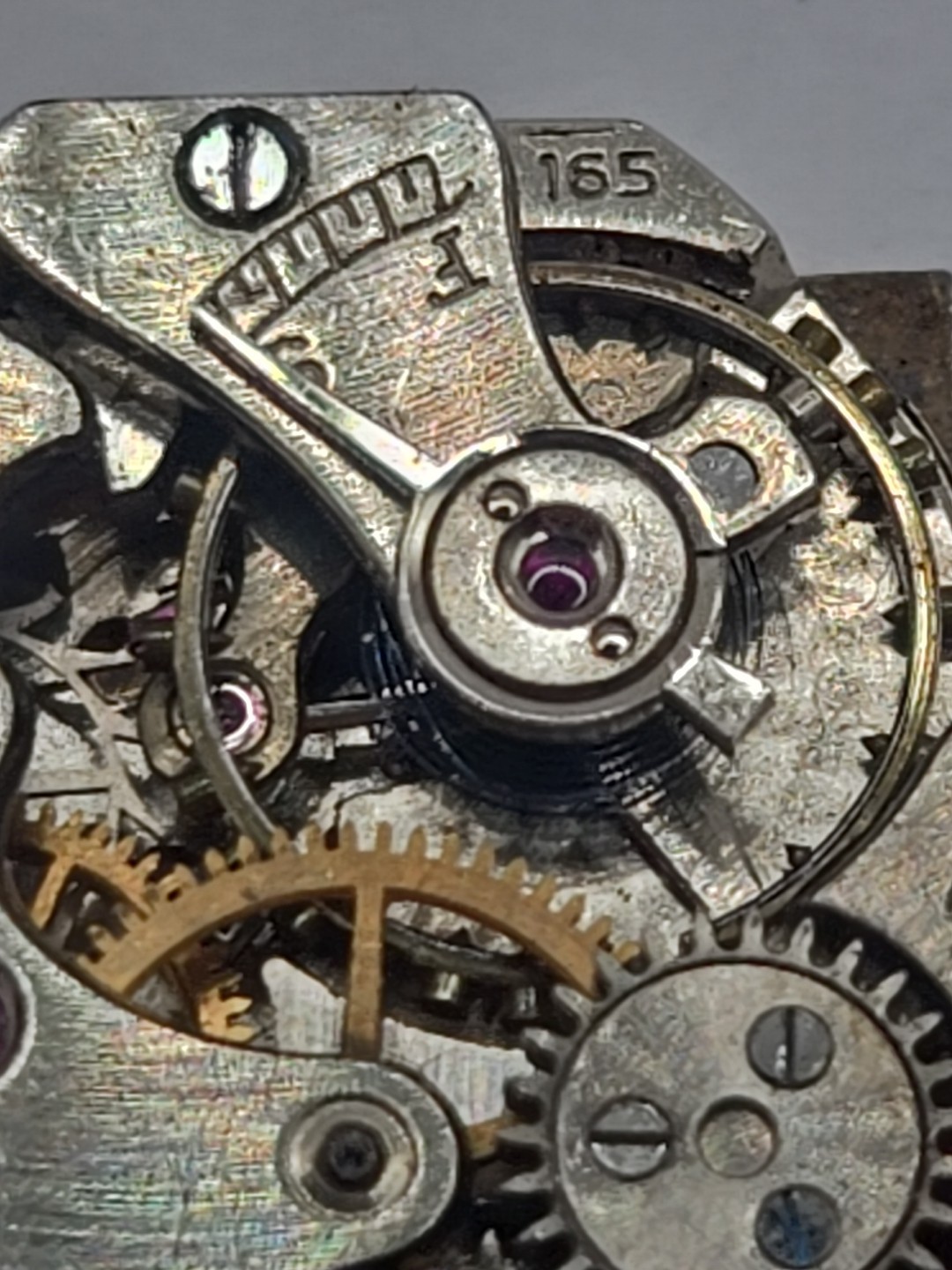 Vintage Watch Movement Gruen Guild M GR 165 FOR REPAIRS