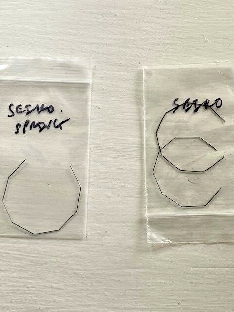 SEIKO BEZEL RETAINING SPRING – 1 pcs