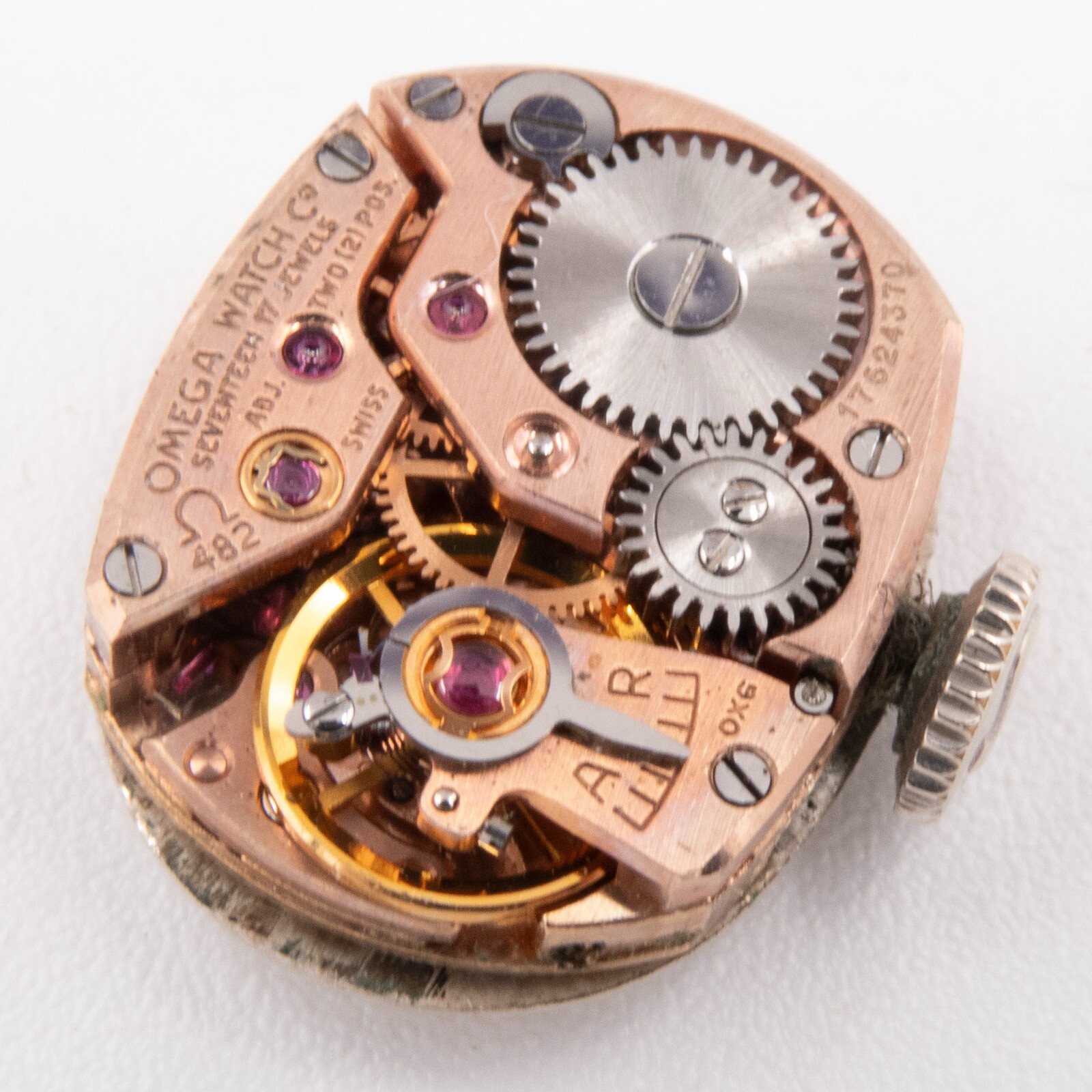 Vintage Omega Caliber 482 17-Jewel 2-Adjustment Wristwatch Movement, Keeps Time