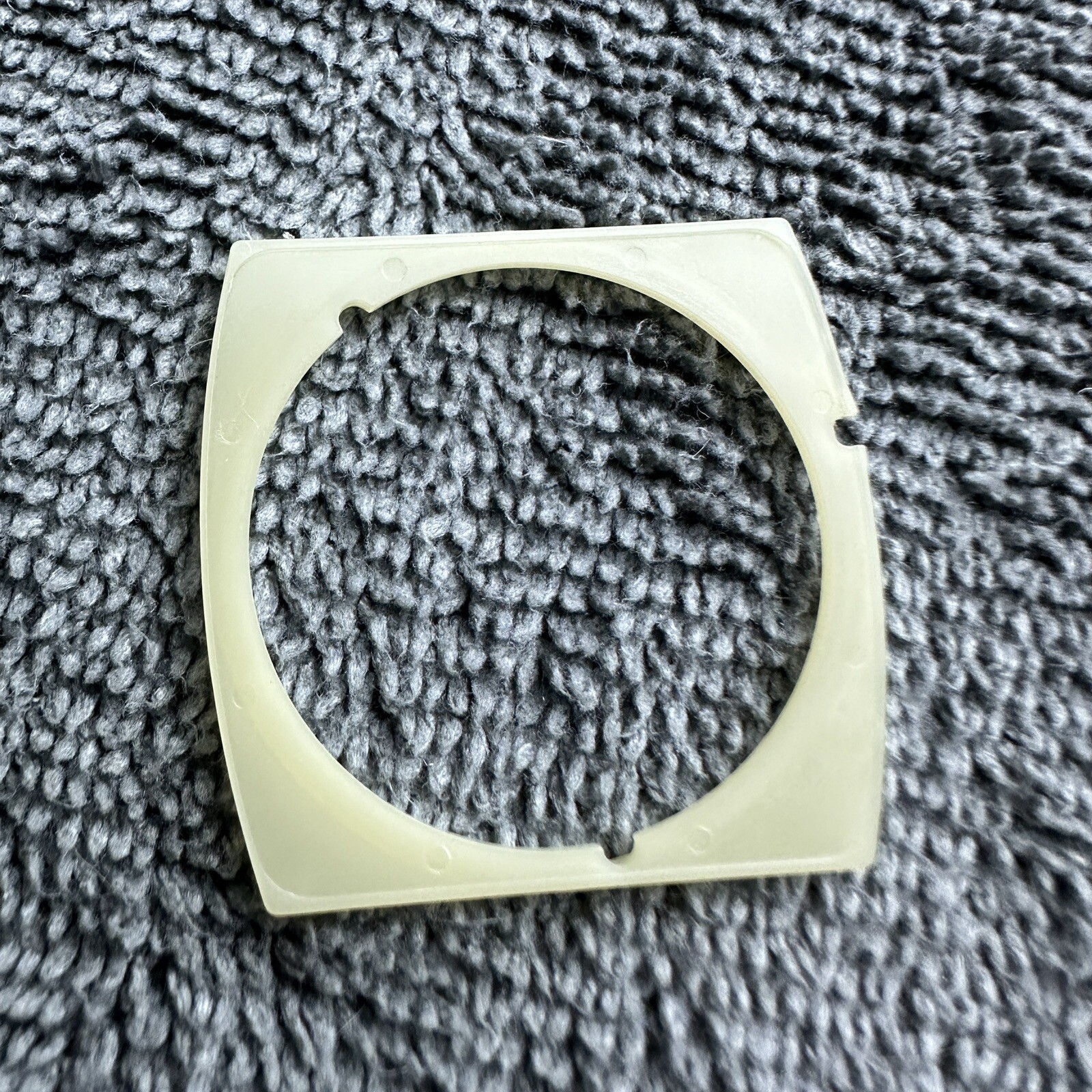 ORIGINAL NOS HOLDING RING FOR DIAL VINTAGE SEIKO 6306, 6309, 6319
