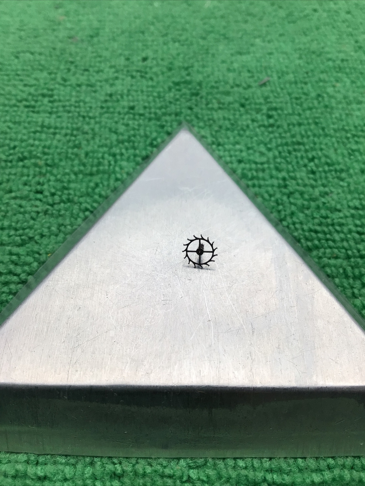 Felsa 465 703/45 Escape Wheel Watch Part