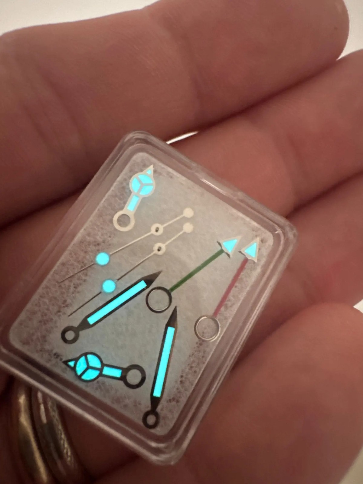 Luminous Watch Hands Ice Blue 4-Pin Wristwatch For NH34 GMT Modified Parts