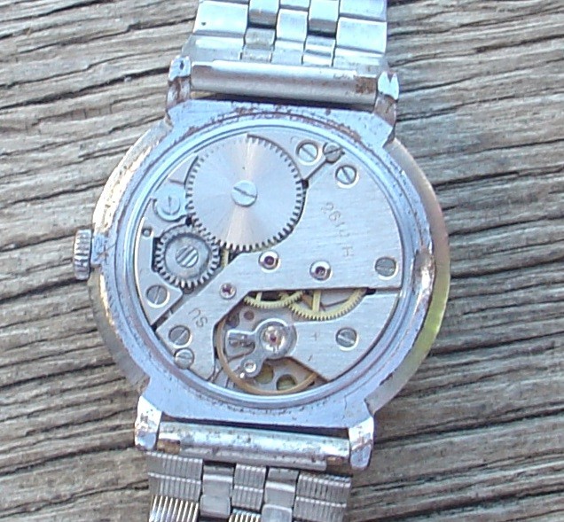 Rare original Womens watch ELEKTRONIKA “QUARTZ” Russian USSR Quality mark