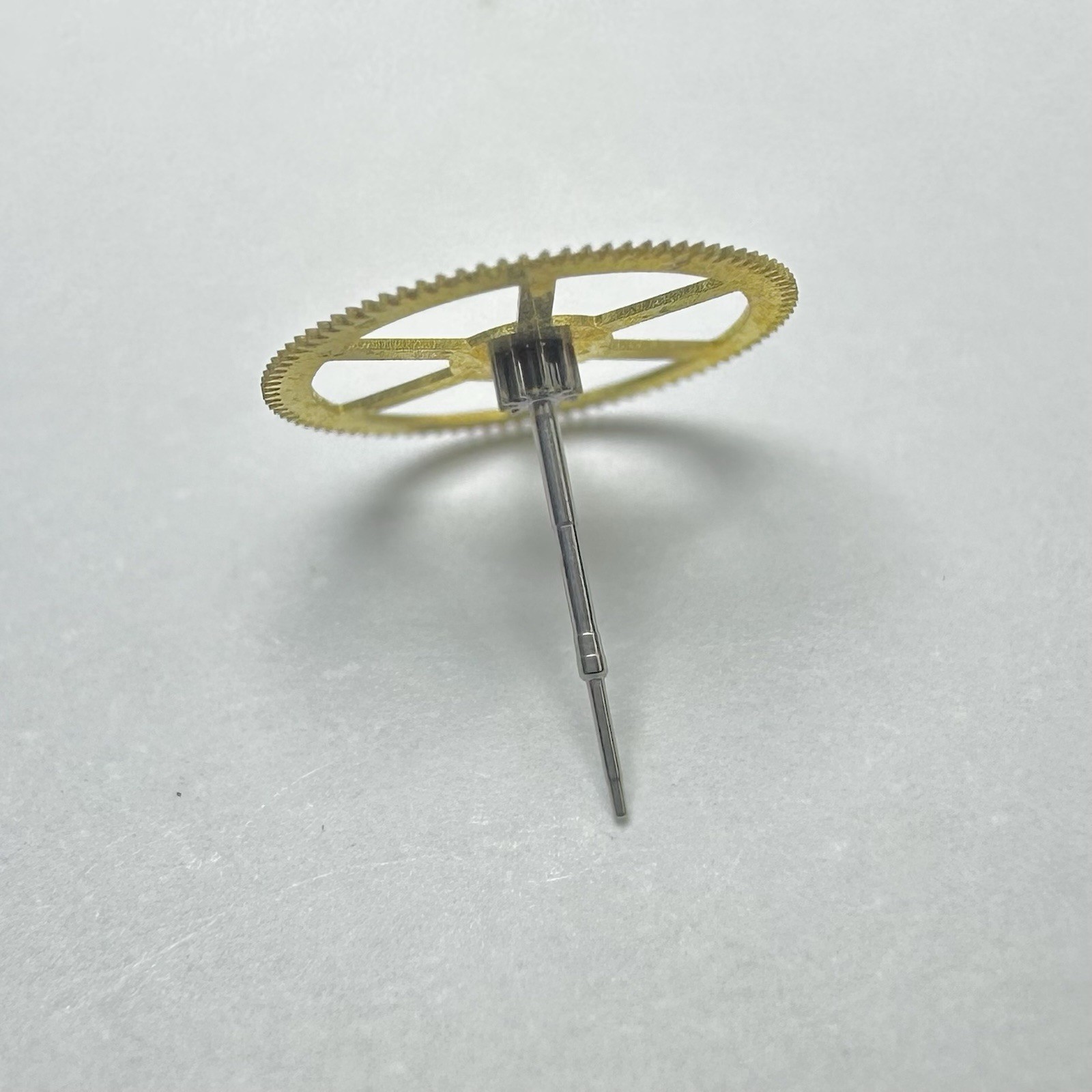 241 806 NOS FOURTH WHEEL SWEEP SECOND WHEEL FOR VINTAGE SEIKO BELL MATIC 4005