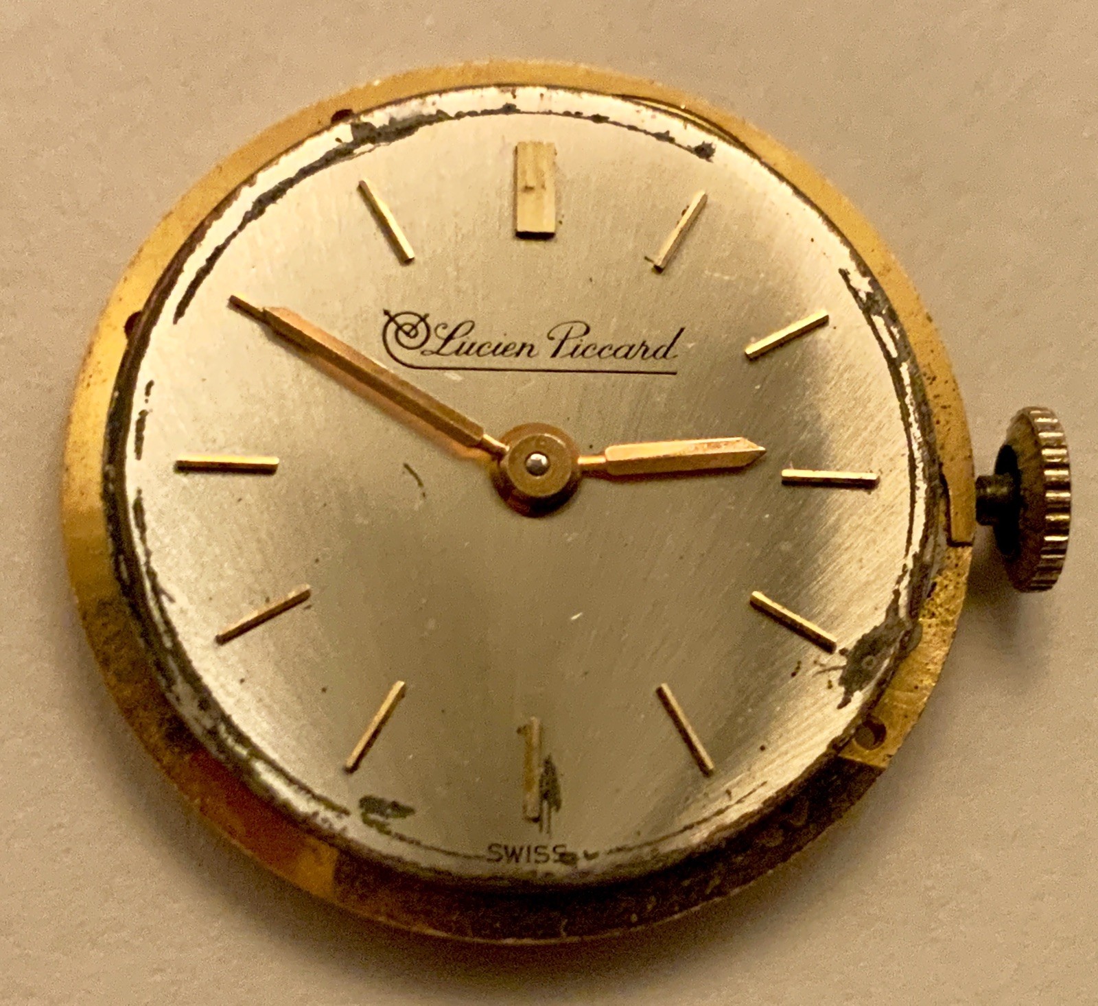 Lucien Piccard 41, Aurore Villeret R.530 Watch Movement~Running