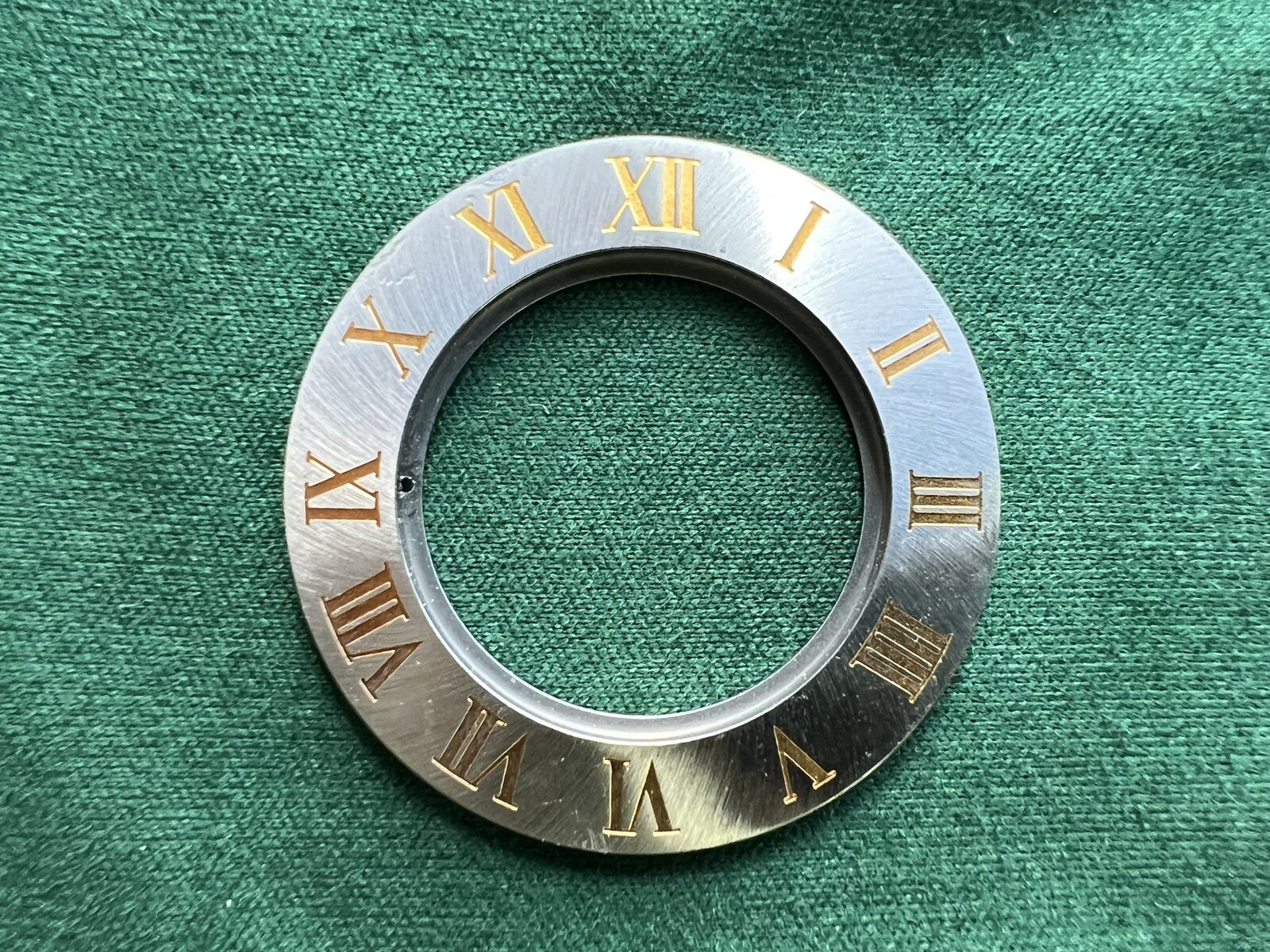 NEW Sealed Original Cartier Watch 21 Must Steel Roman 35mm Bezel MX002R6G OC#743