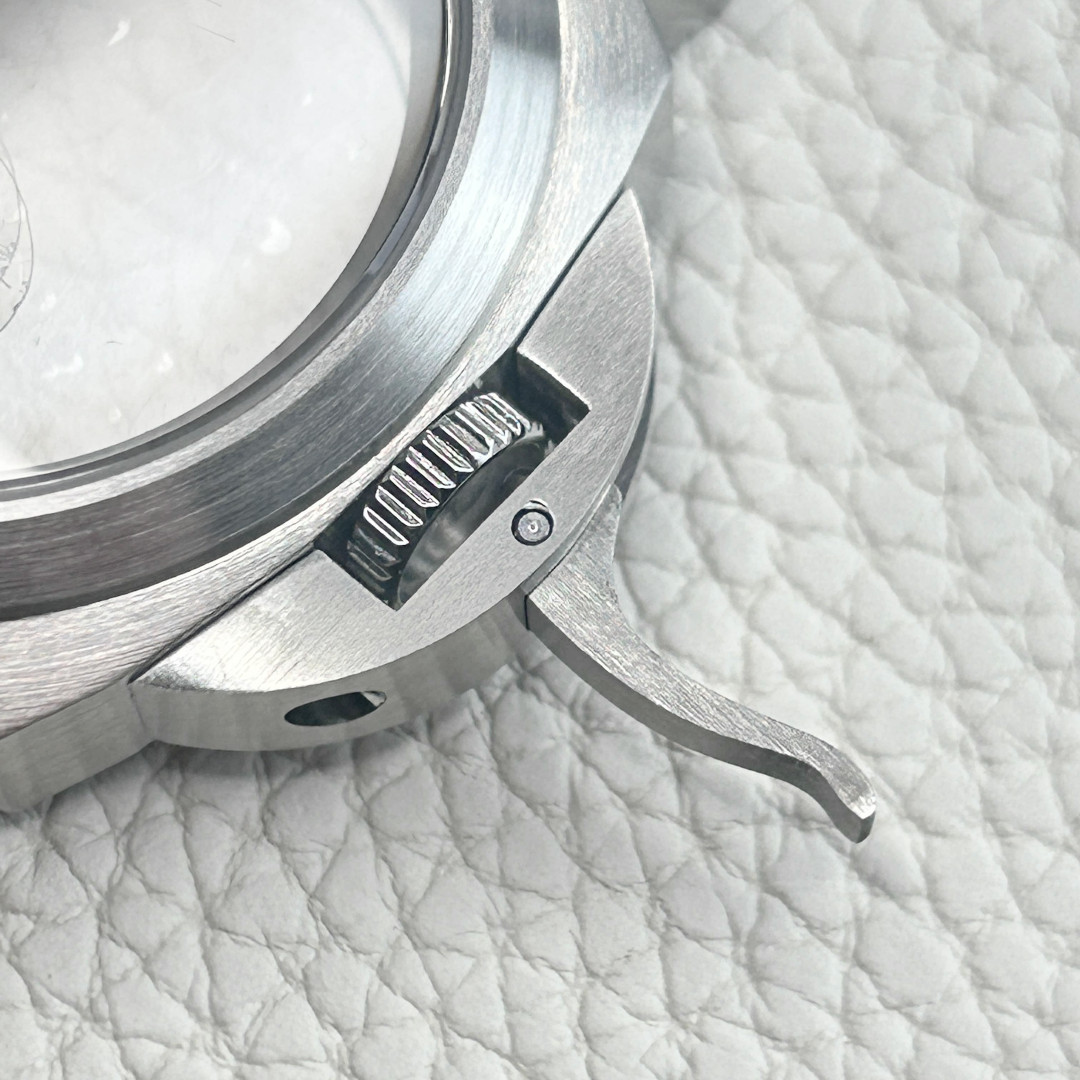 Silver 40mm For NH35 NH36 4R35 Movement Watch Case Sapphire Glass 28.5mm Dial