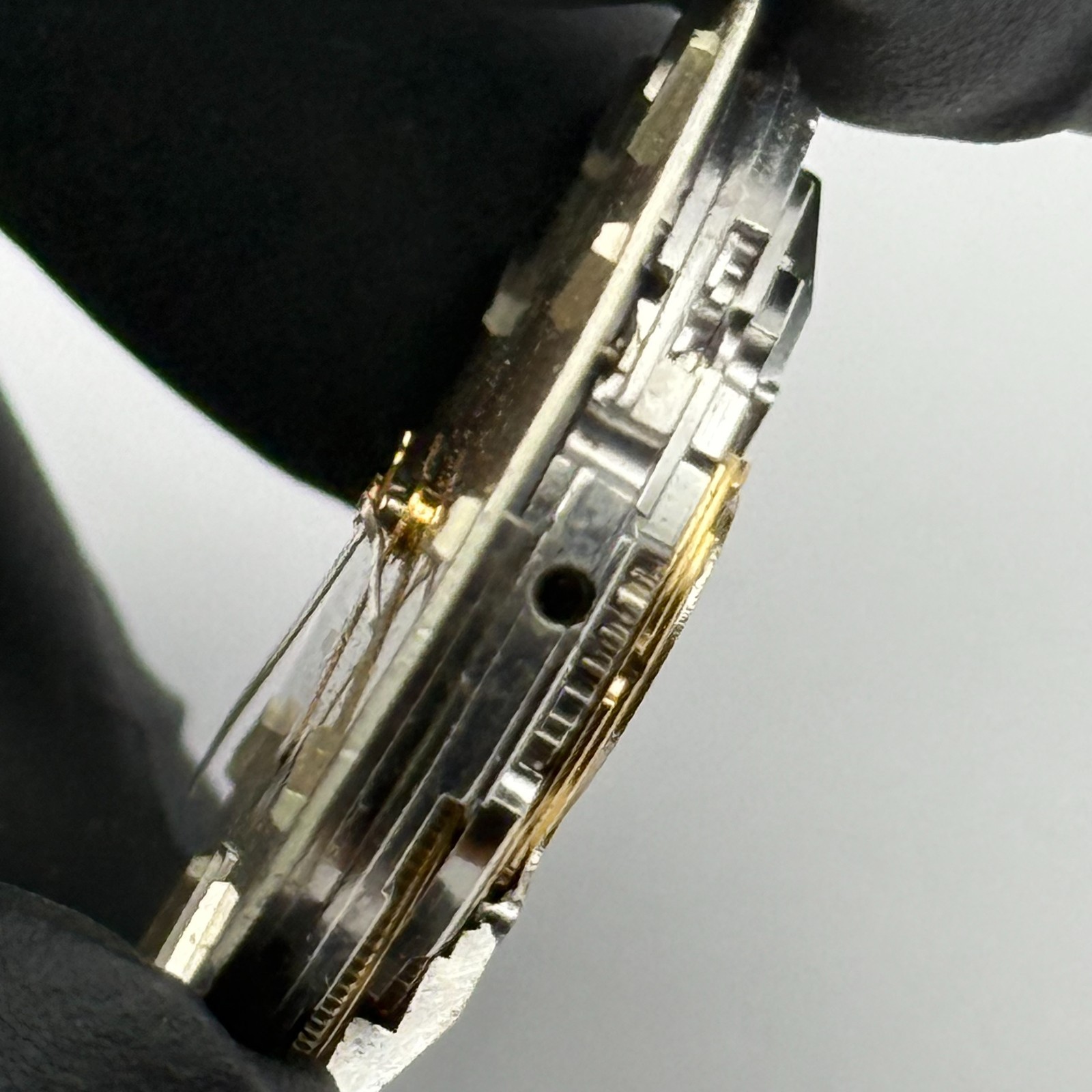 MSR S76-28 Watch Movement Garrard Date Automatic Vintage Parts Repair 25.8mm