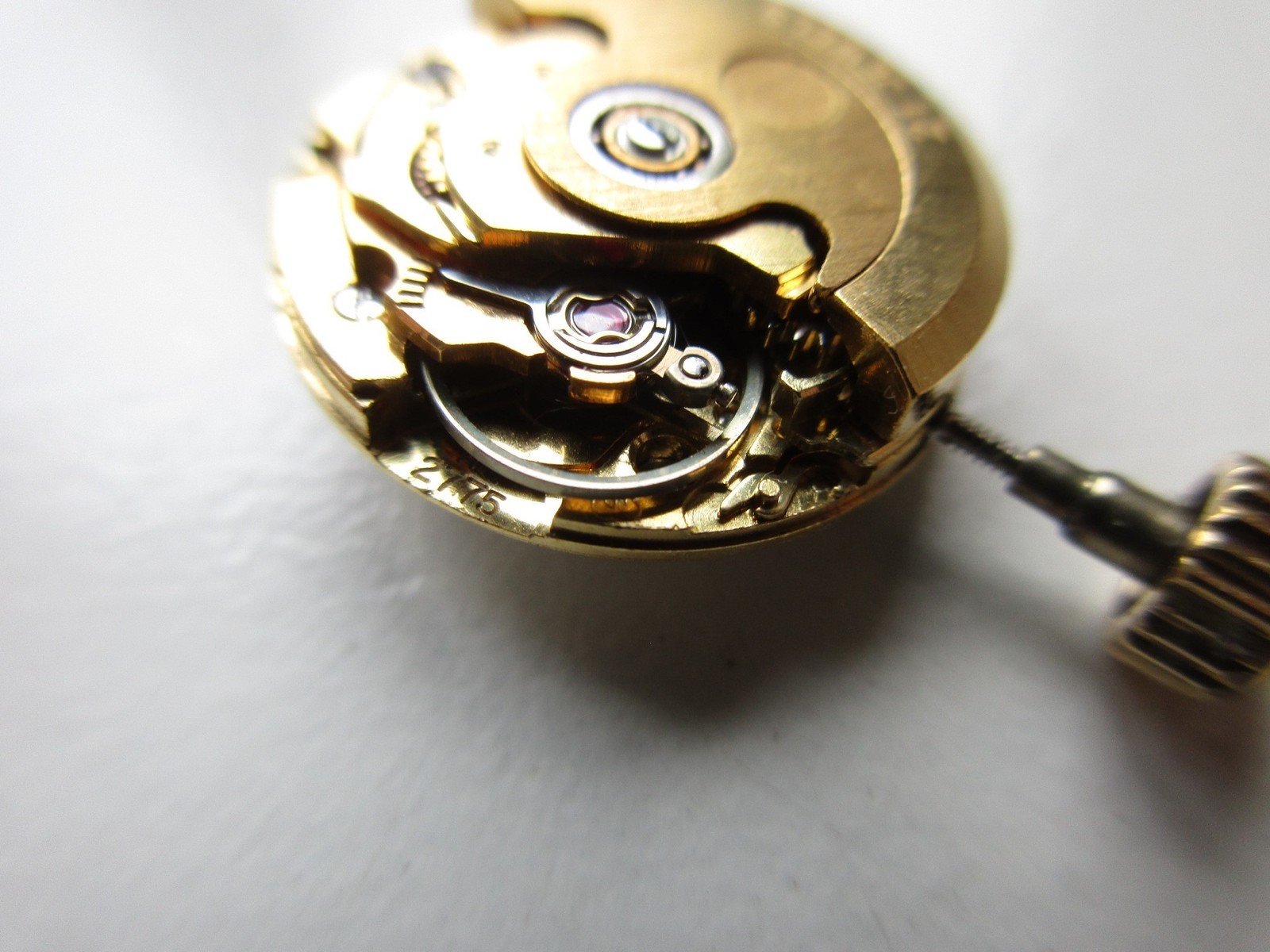 AR Enicar cal. 2775 Swiss automatic watch movement – date at 3 – running