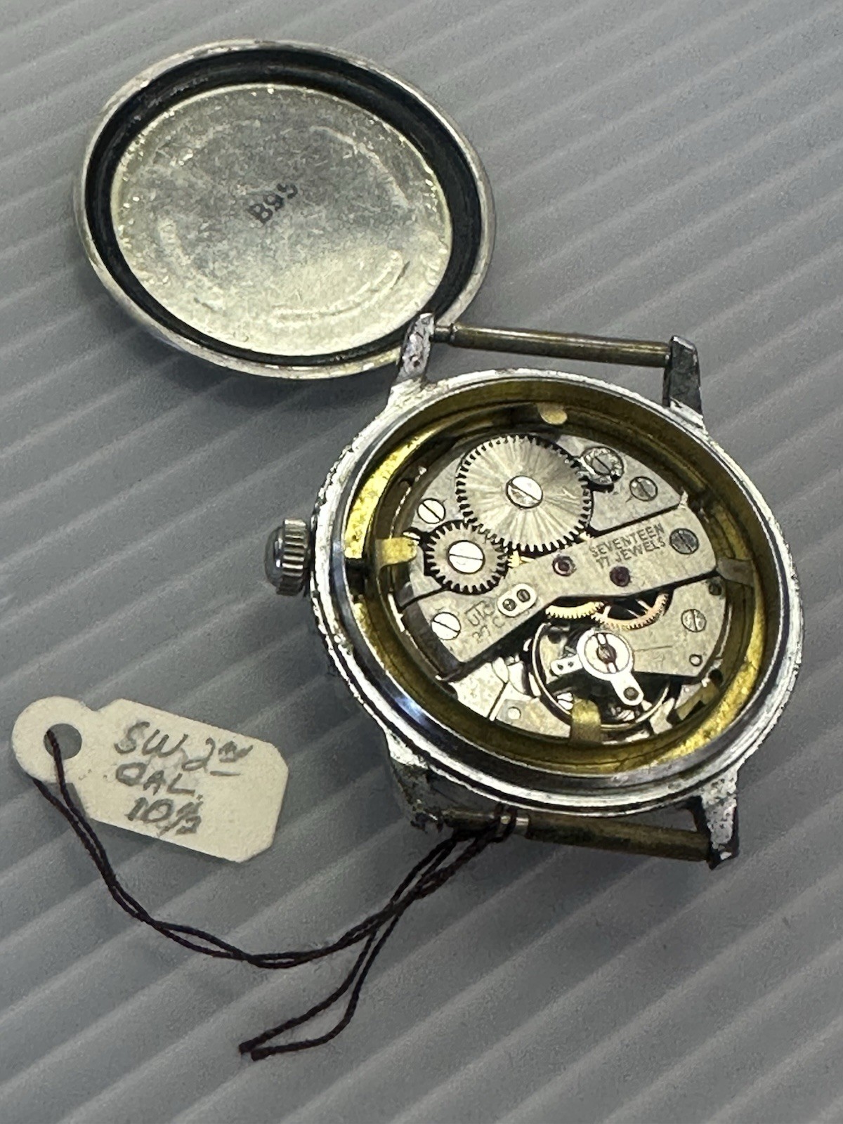 VINTAGE ORVIN 17 J SHOCK RESISTANT MANUAL WIND MEN’S WATCH Parts / Repair AS-IS