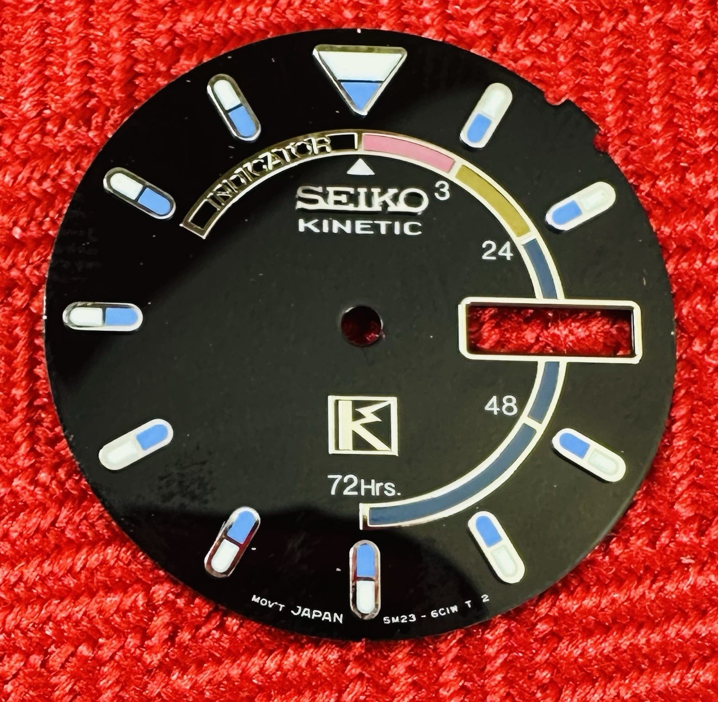 NOS Seiko 5M23-6C1W Kinetic Dial Day Date Wheel Set 72H Power Reserve Black