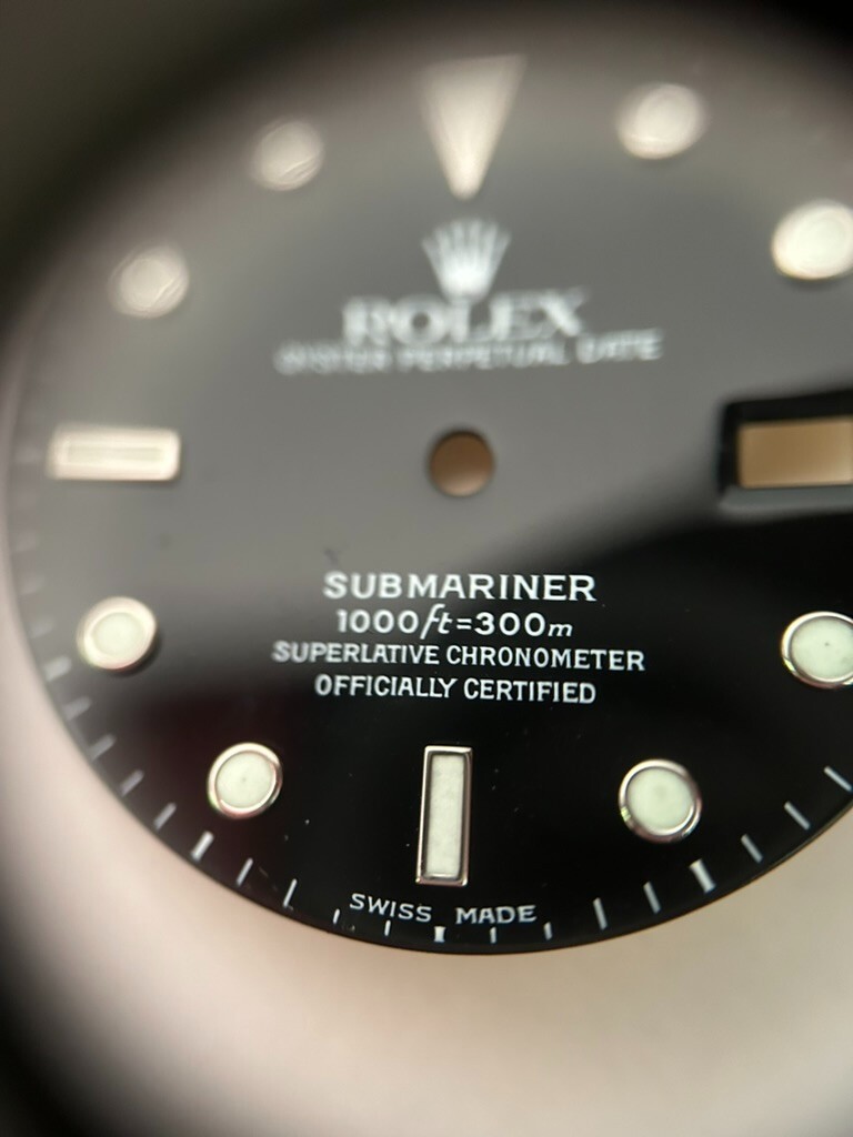 Rolex Submariner Black Glossy Dial – 4 line, feet first 1000ft=300m depth SCOC