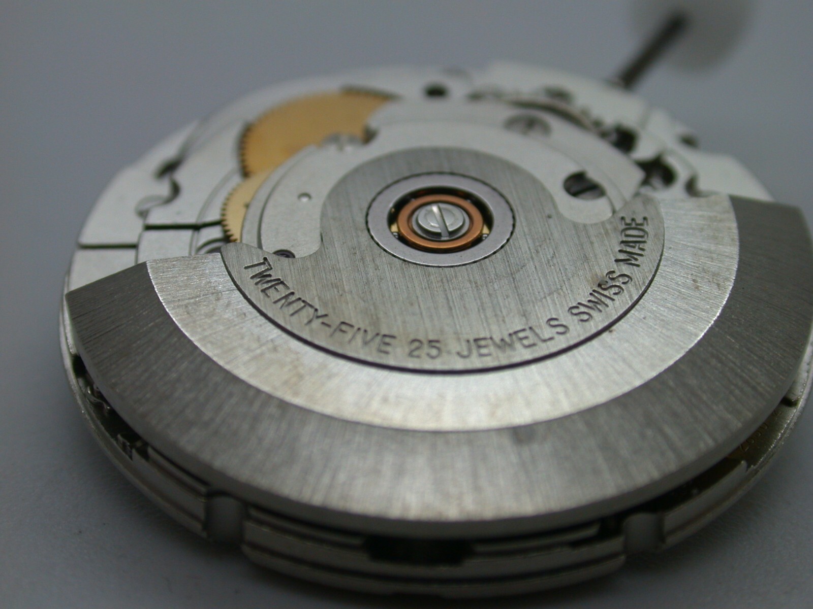 WATCHMAKERS ETA 2836-2 USED MOVEMENT – VINTAGE PARTS – 31MF8