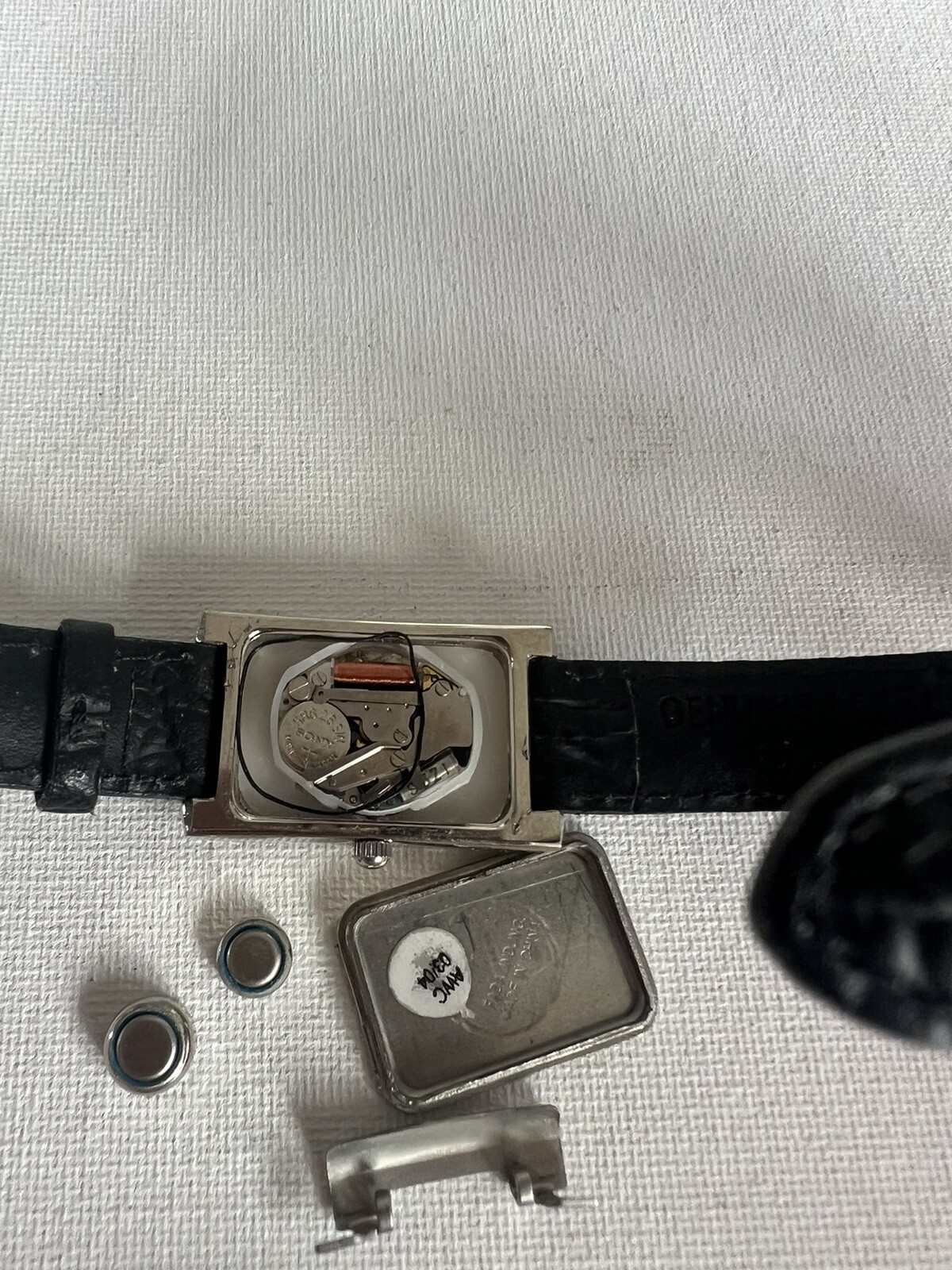 lot of watch parts six watches and four bands various brands