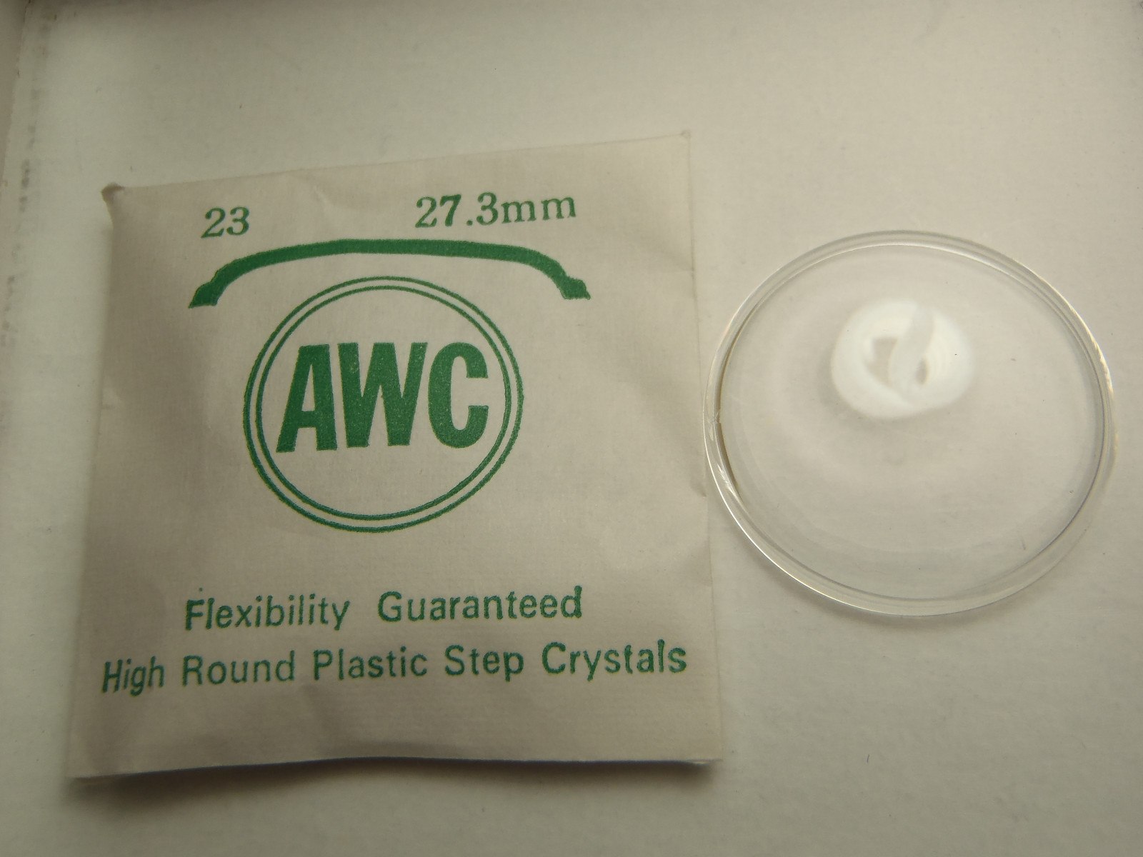 AWC HIGH ROUND PLASTIC WATCH STEP CRYSTAL # 43 = 27.3 MM NOS