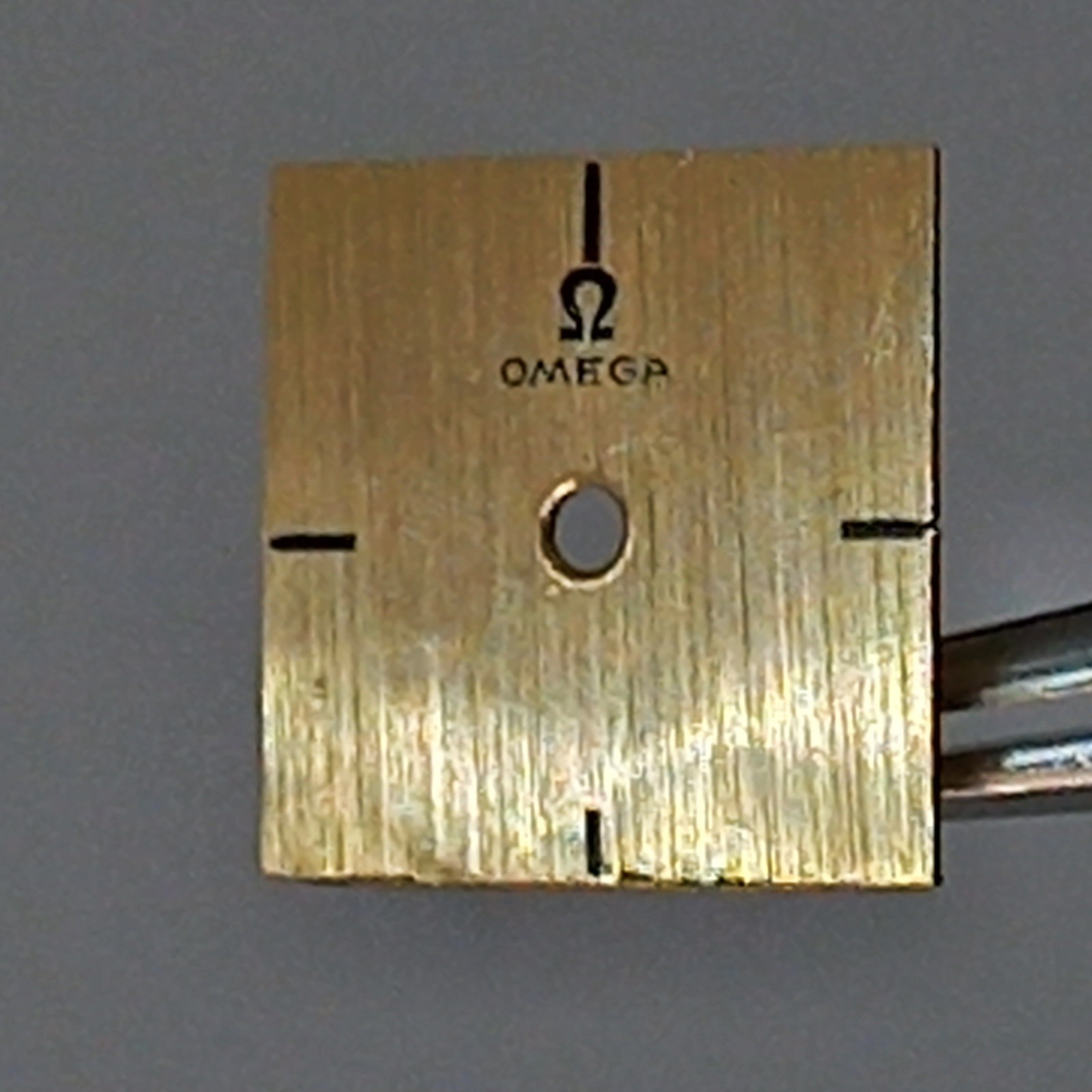 Vintage Omega Ref. 511.128 Dial – 18K Solid Gold – 12mm Square – Cal. 650