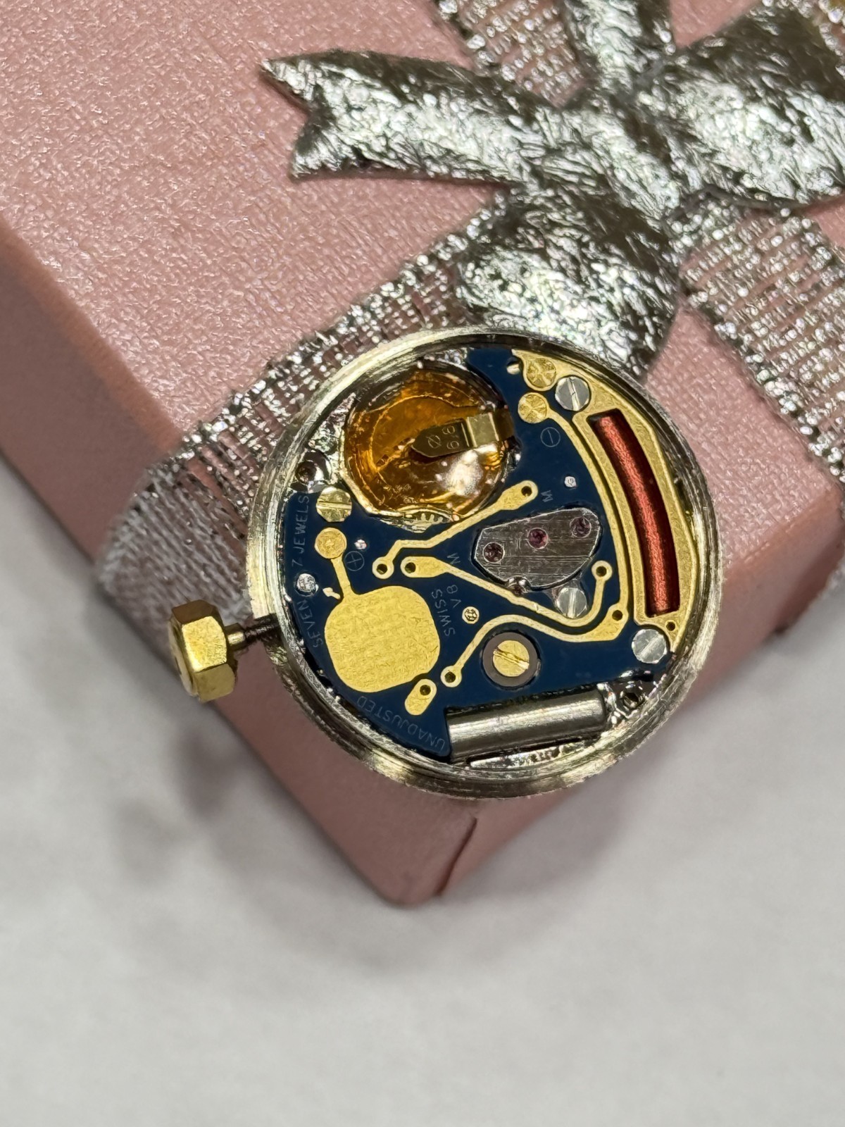 Movement Quartz Eta 956.111 Swiss Made 7 Jewels In Working Condition