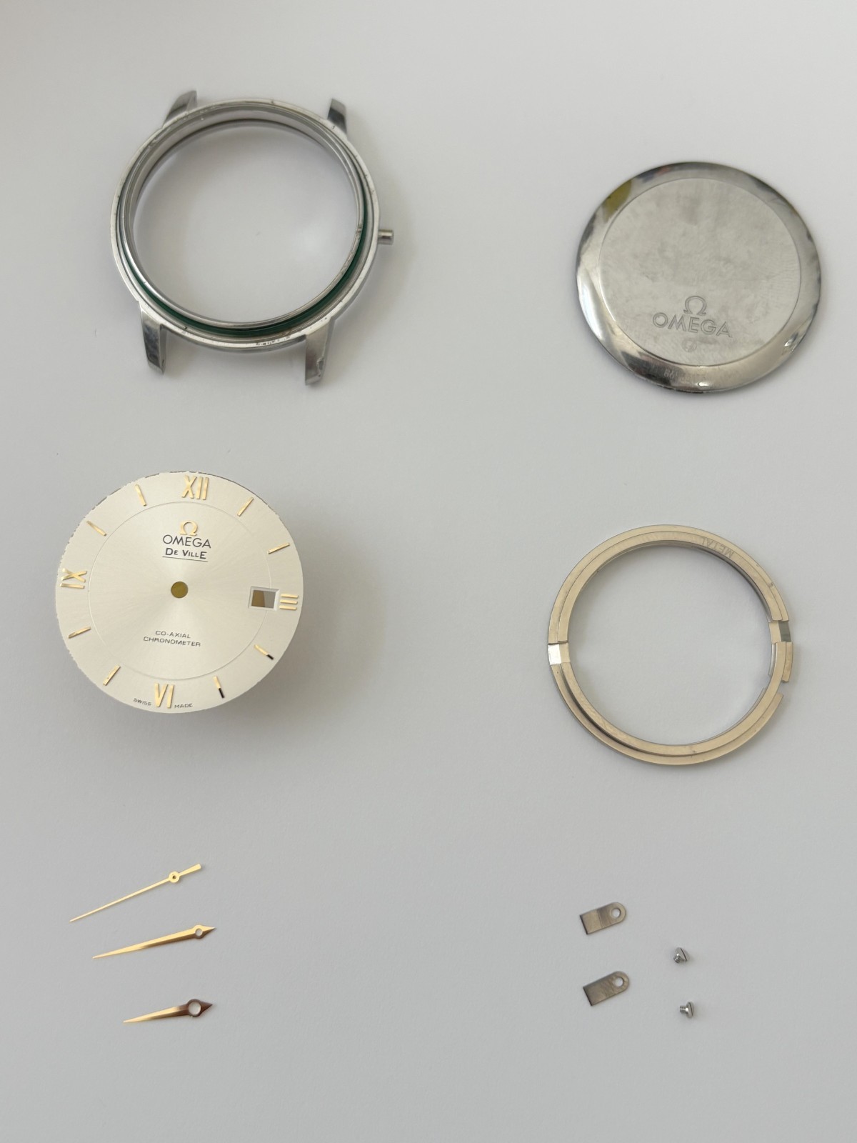 OMEGA De Ville Prestige Watch 424.20.37.20.02.001 Parts Case Bracelet 1510/762