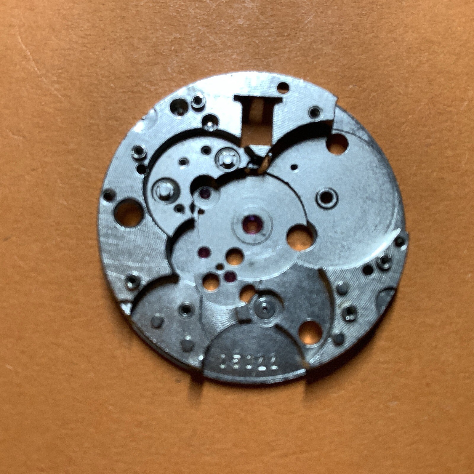 CLASSIC WATCH PARTS. . RAKETA 2609 MAIN PLATE