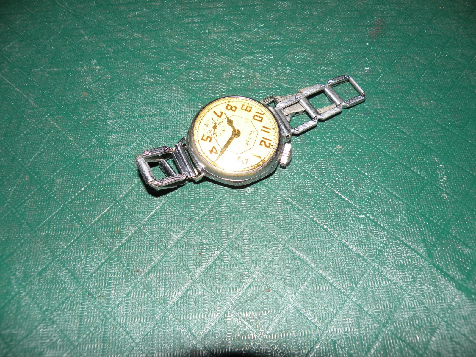 Vintage New Haven Tip Top Jr Watch (Parts/Repair) Parts W/ Band “Make offer”