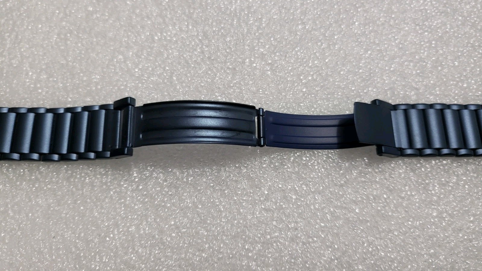 Seiko B1475.E base Metal Japan-B 21mm Link Bracelet Regular Length. Authentic