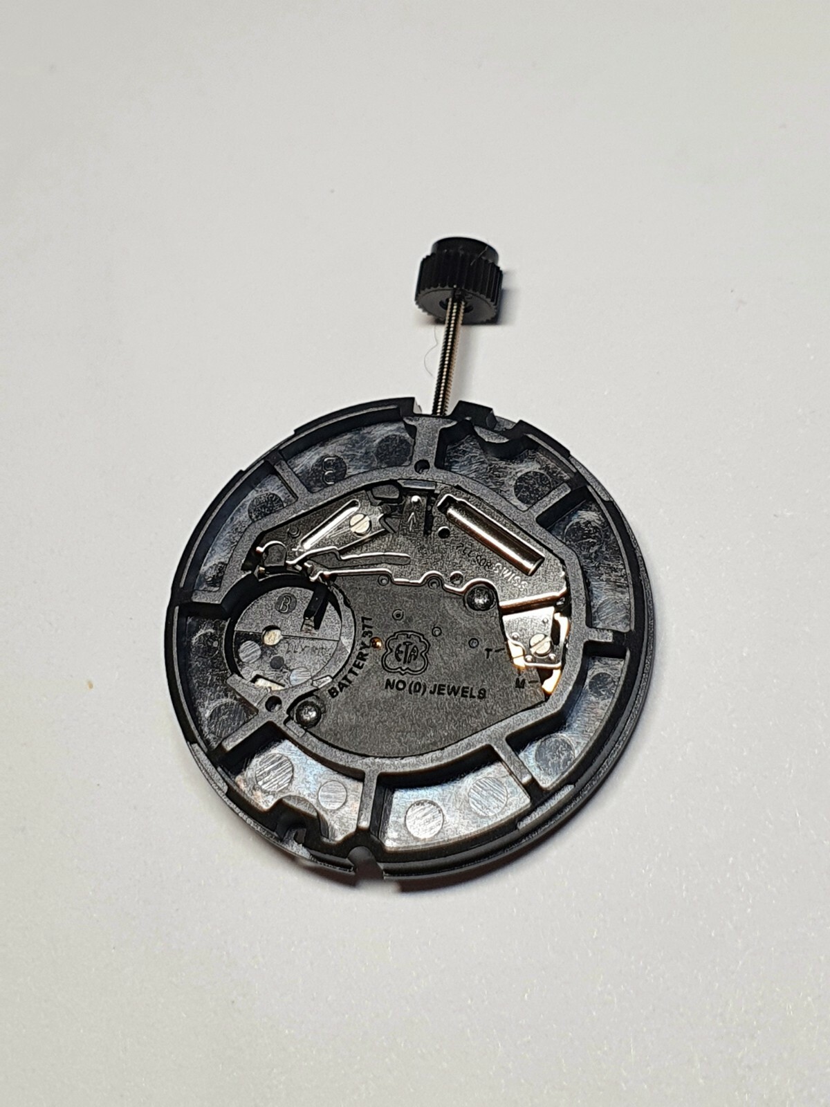 Eta 805.112 Quartz Swiss Watch Movement 3 Hand Date @ 3 Genuine