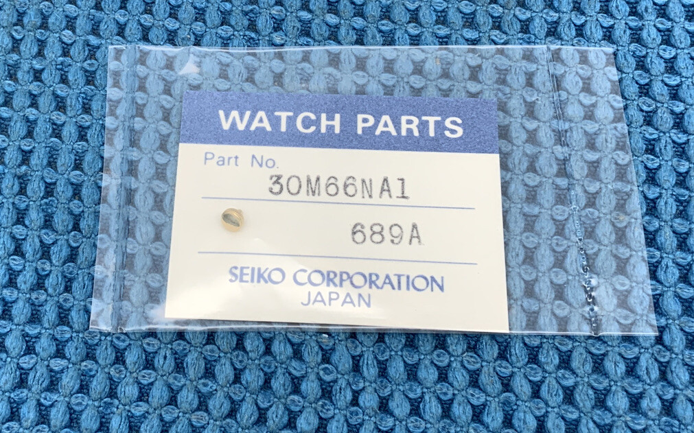 Seiko Crown 30m66na1 Original Sealed. New Old Stock. 22m-30n R