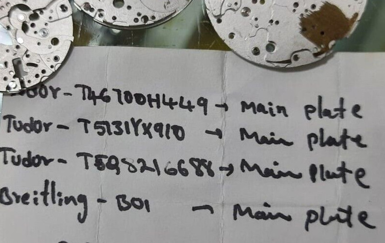 Tudor & Breitling Main Plate for Spare Part Use Only Set of 4 pieces MX-209